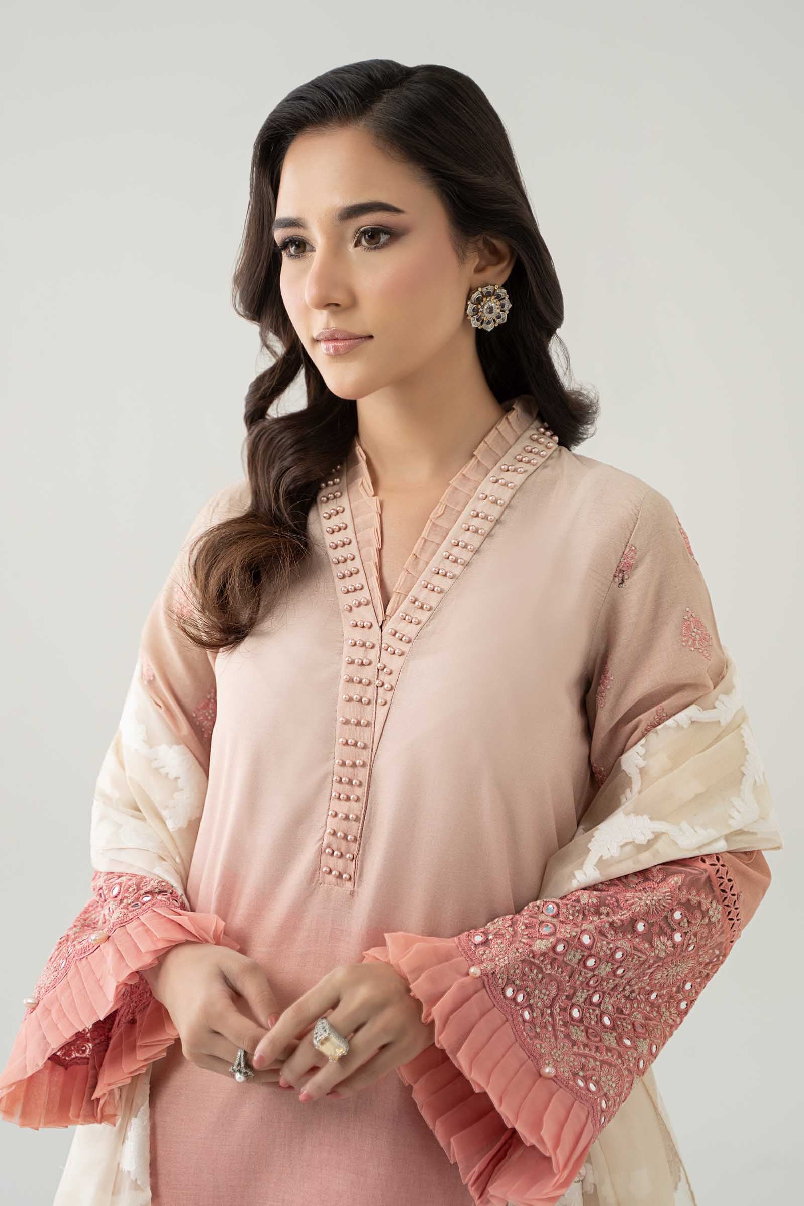 3 Piece Dyed Lawn Suit - Image 3