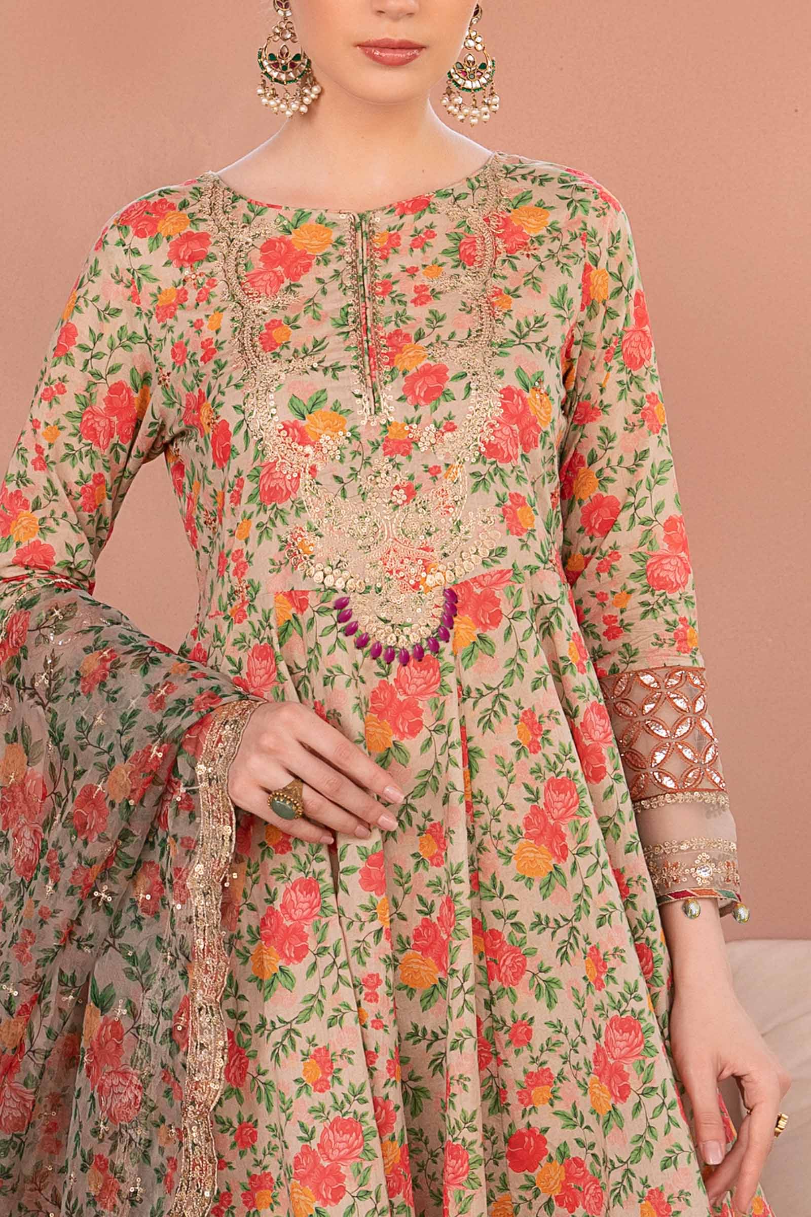 3 Piece Printed Lawn Suit - Image 3