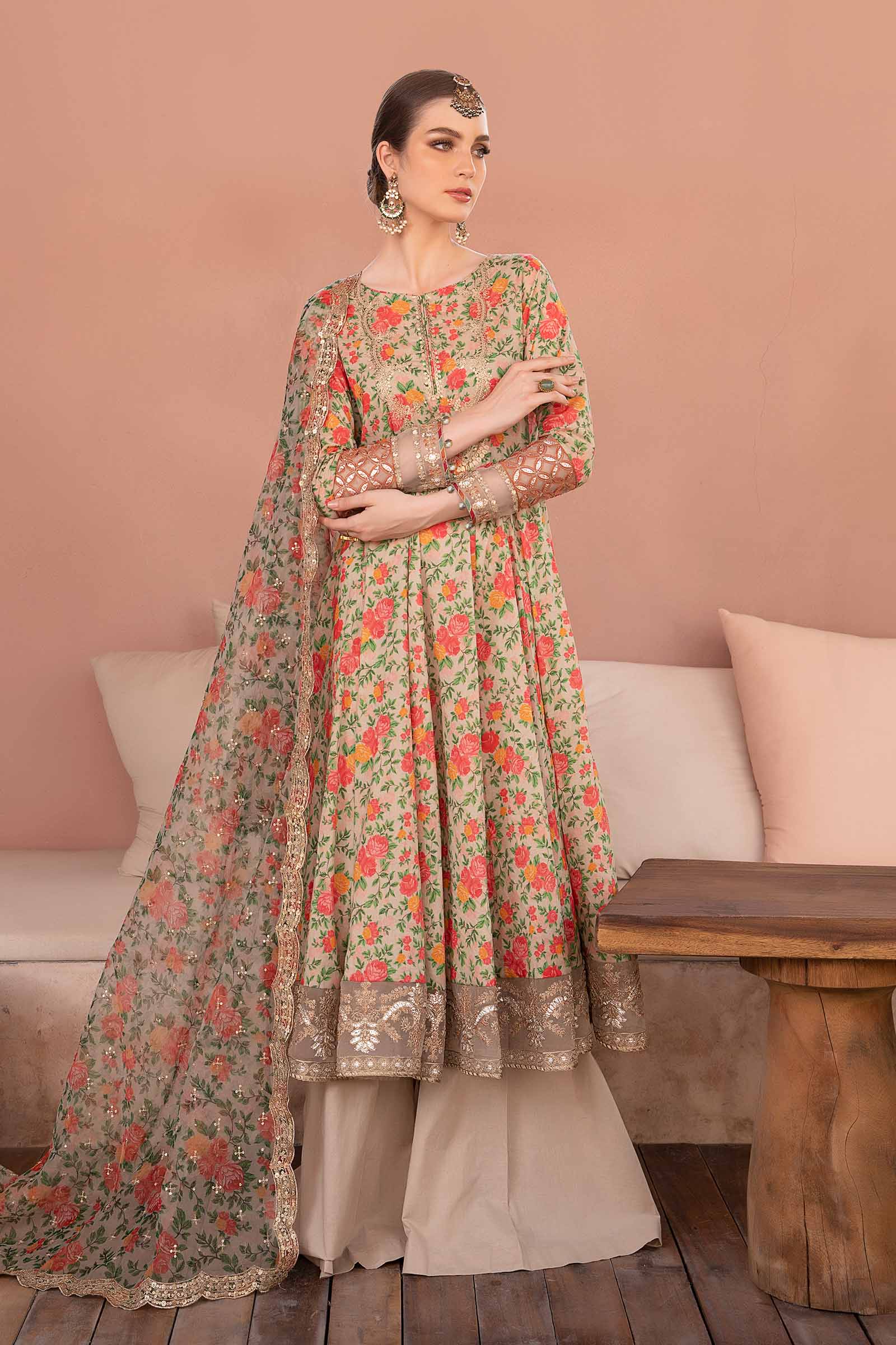 3 Piece Printed Lawn Suit - Image 4