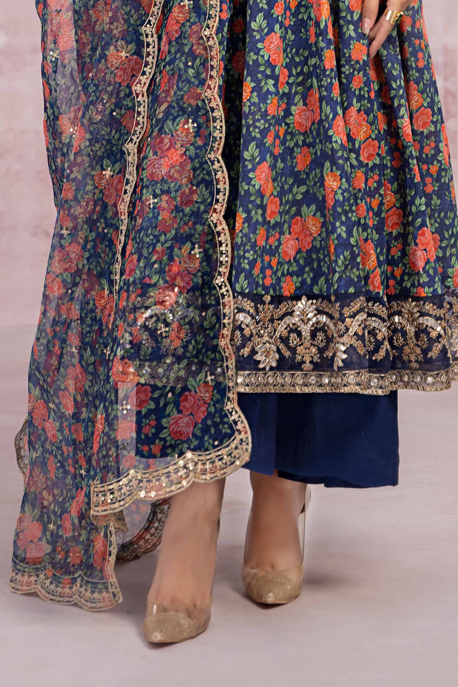 3 Piece Printed Lawn Suit - Image 5