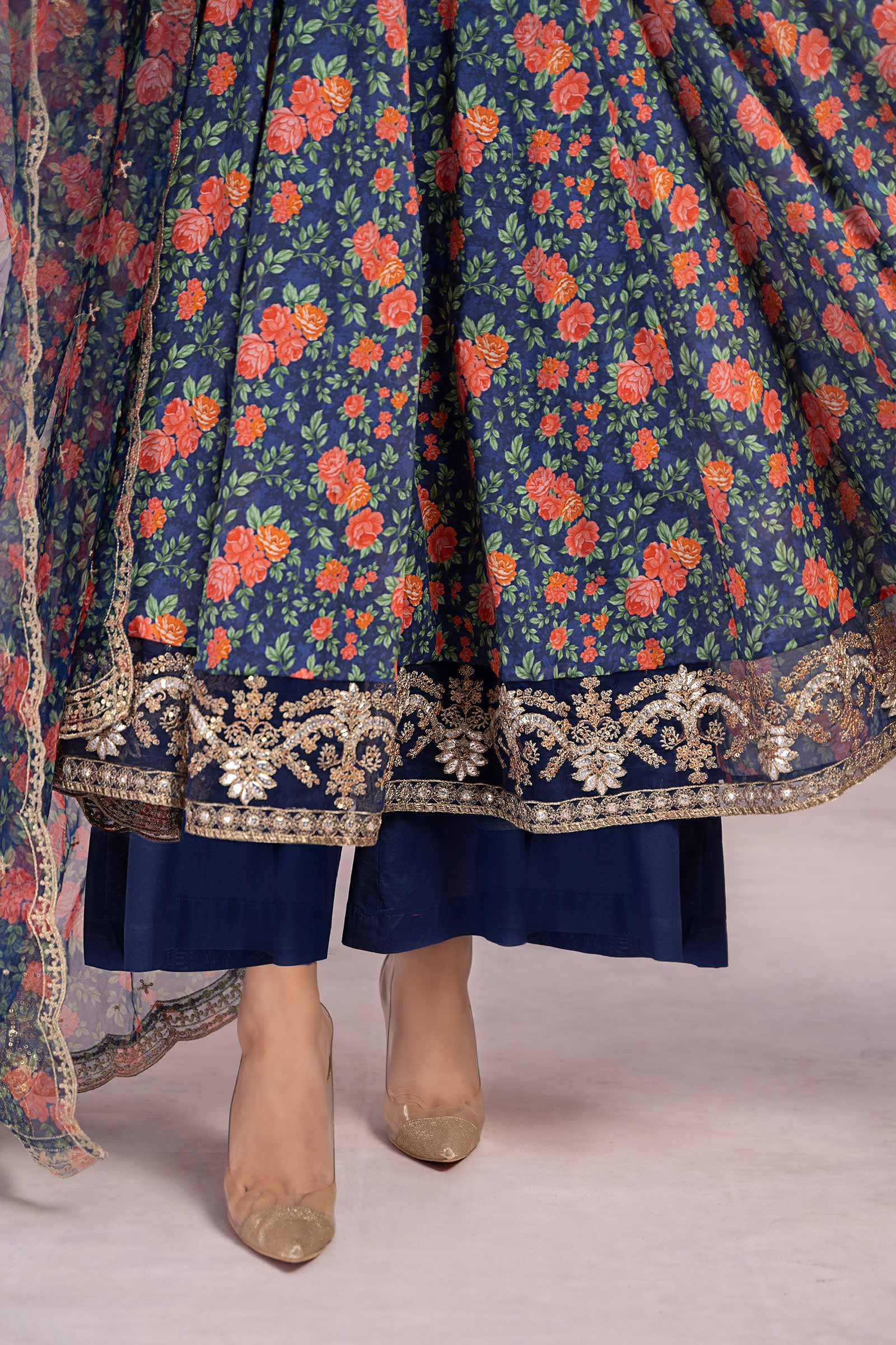 3 Piece Printed Lawn Suit - Image 6