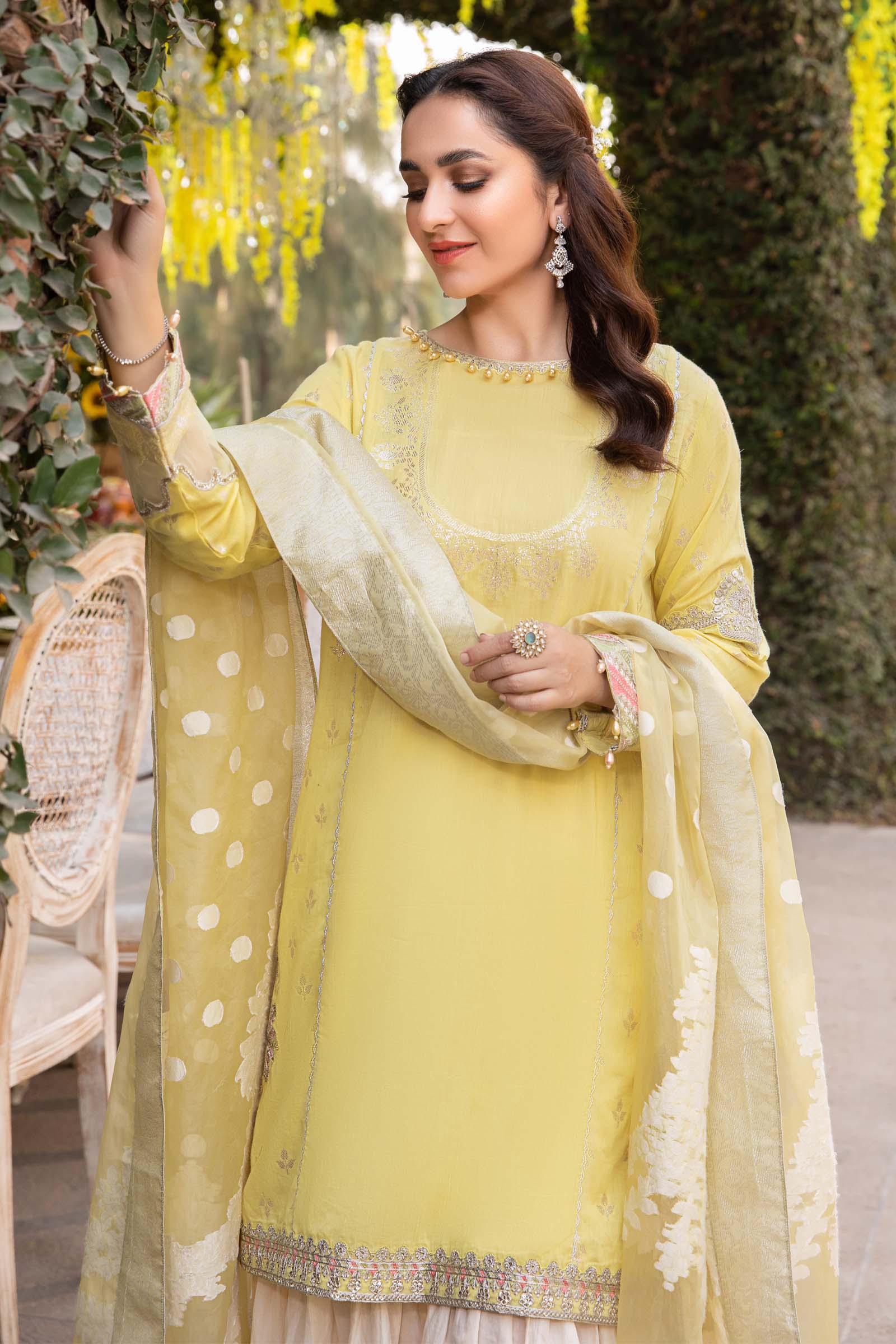 Suit Yellow DW-EF23-48 - Image 2