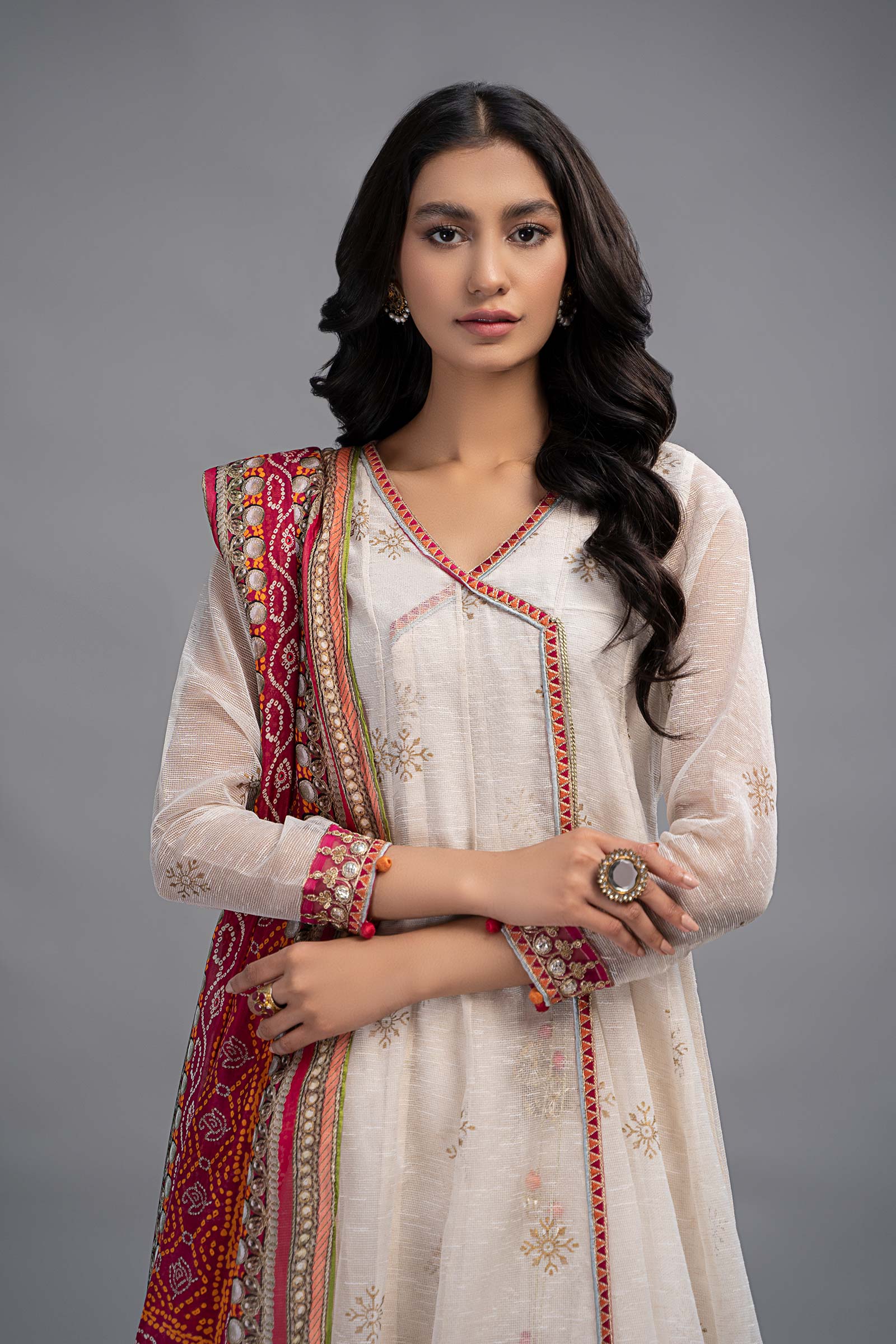 3 Piece Printed Lawn Suit - Image 2