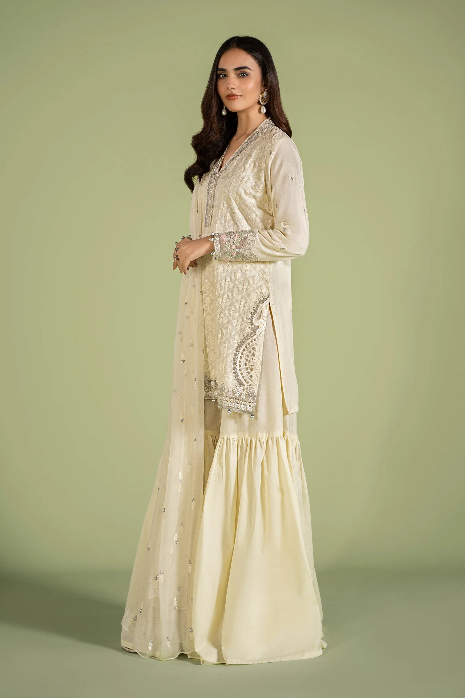 3 Piece Embroidered Lawn Suit - Image 5