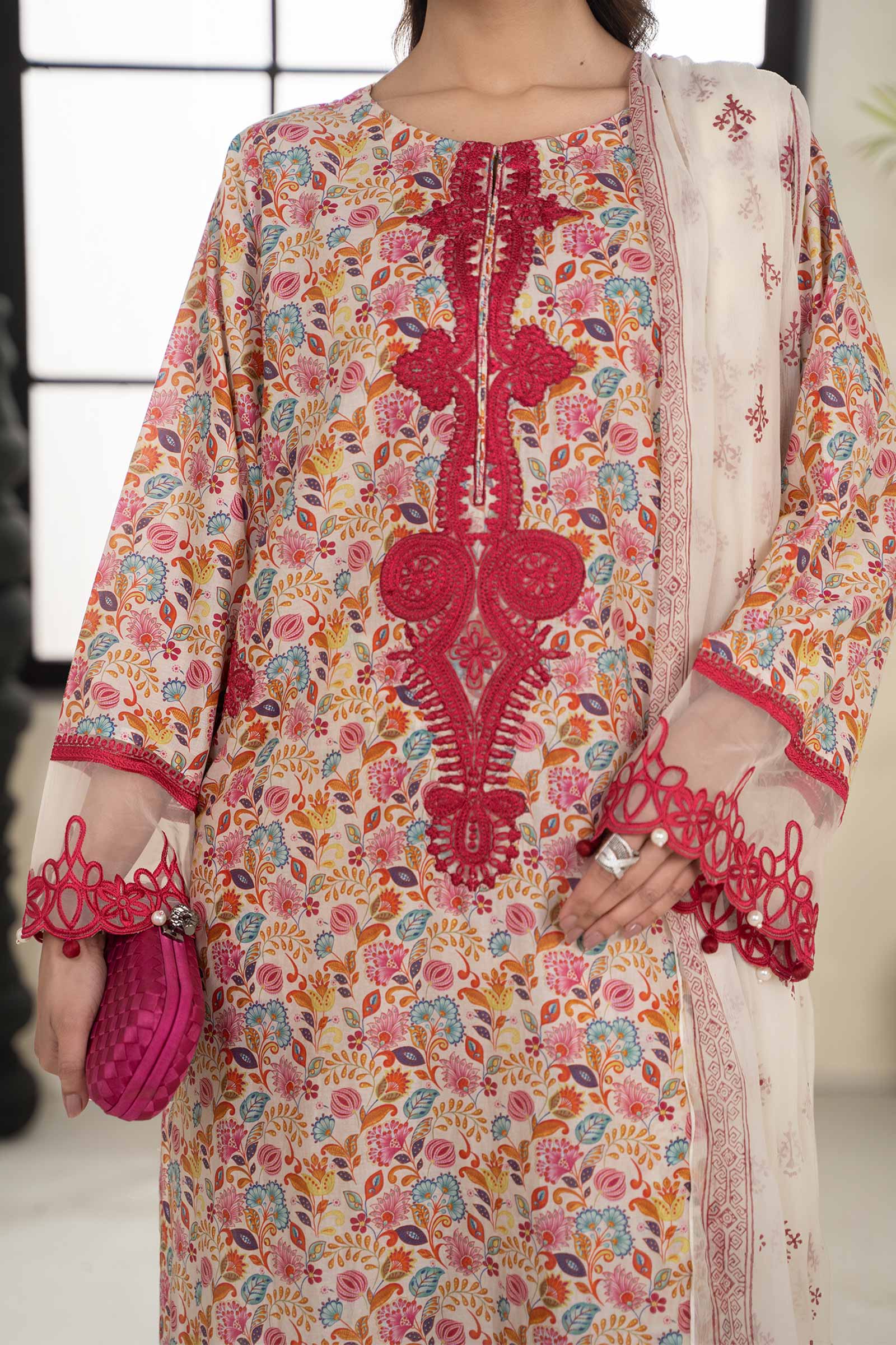 3 Piece Embroidered Lawn Suit - Image 3