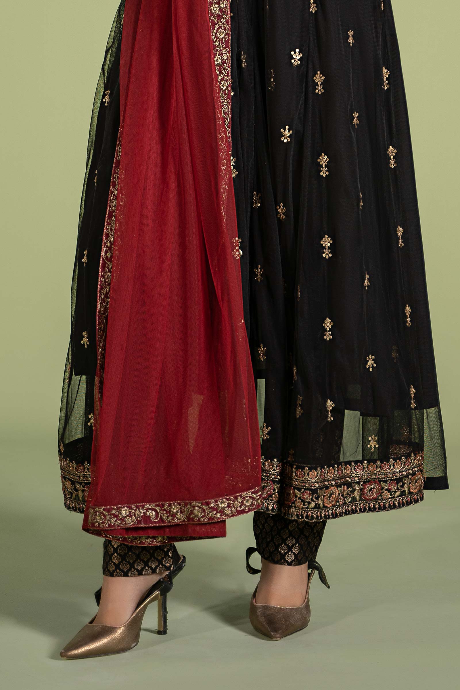 3 Piece Embroidered Net Suit - Image 7