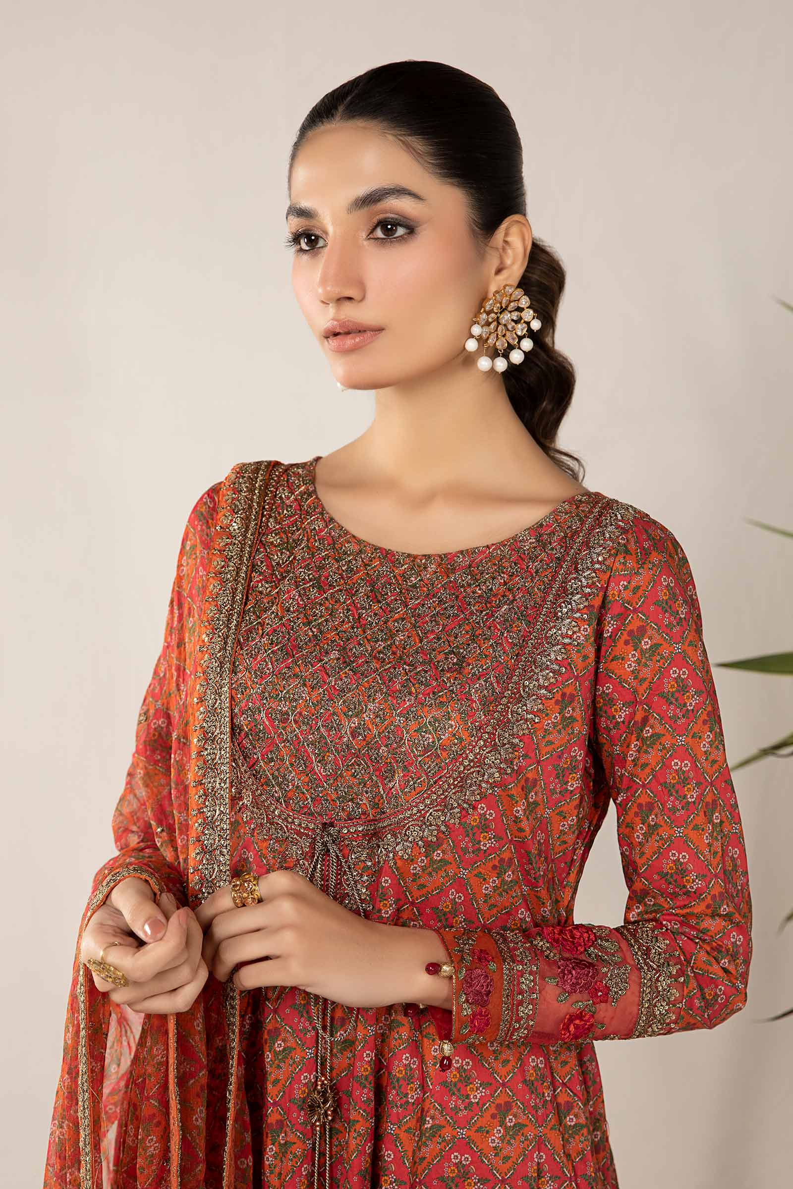 3 Piece Printed Lawn Suit - Image 2