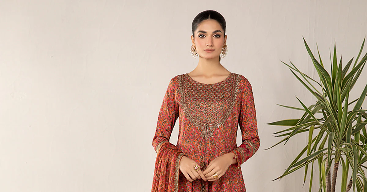 3 Piece Printed Lawn Suit - Image 6
