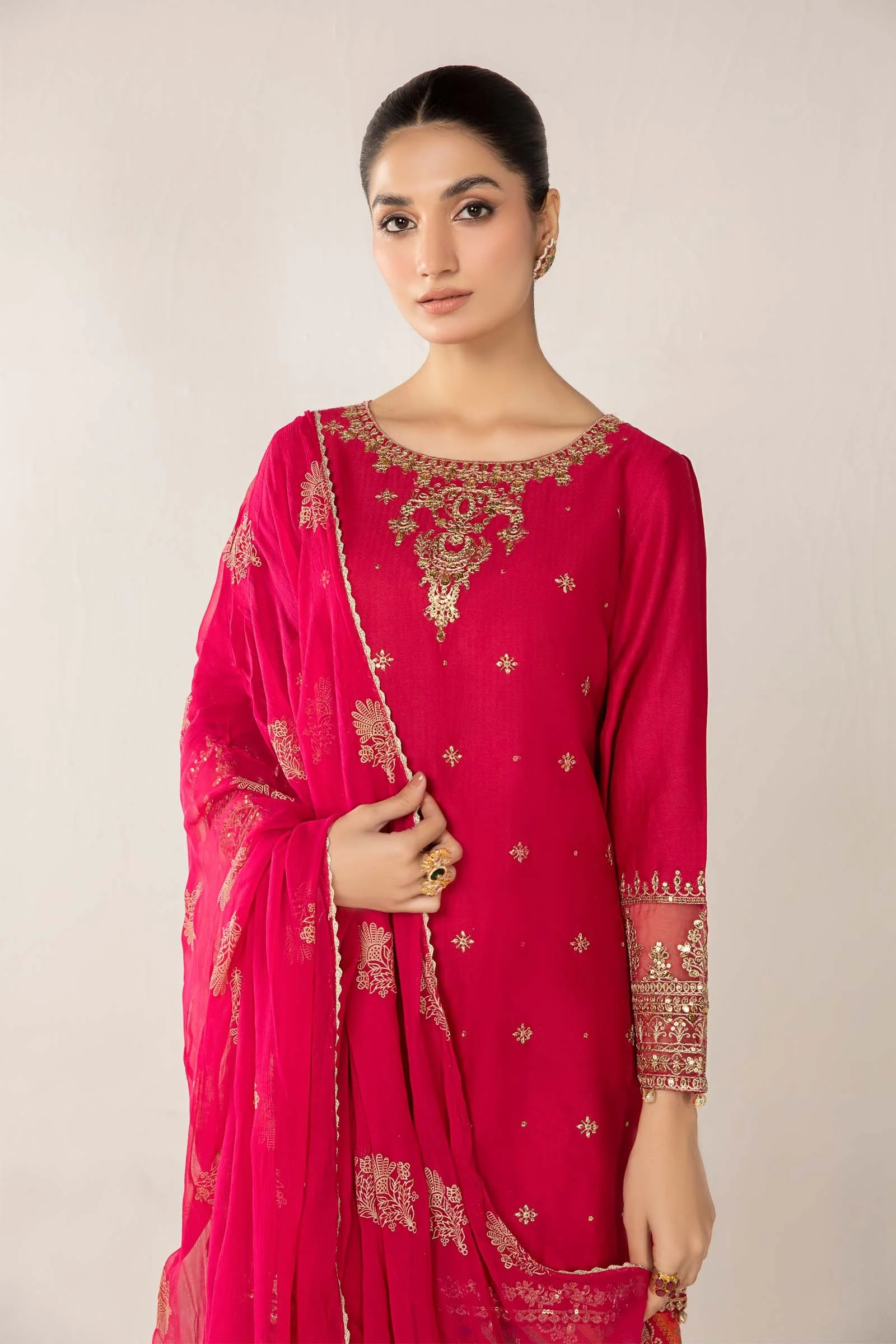 3 Piece Embroidered Lawn Suit - Image 2