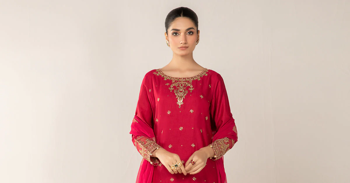 3 Piece Embroidered Lawn Suit - Image 6