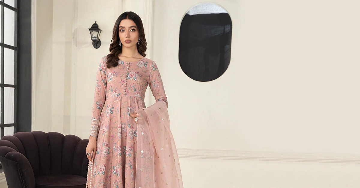 3 Piece Embroidered Lawn Suit - Image 7
