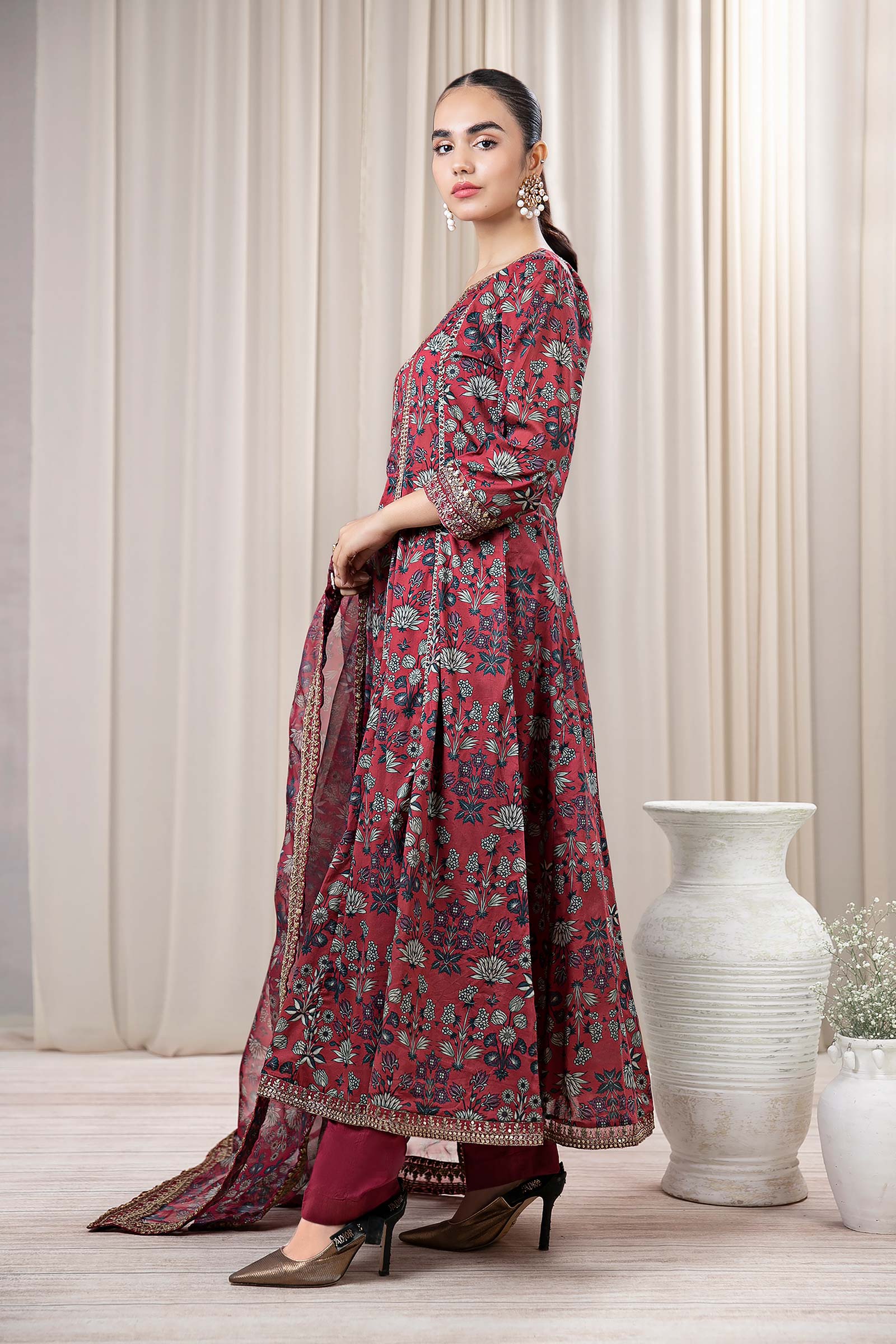 3 Piece Printed Lawn Suit - Image 8