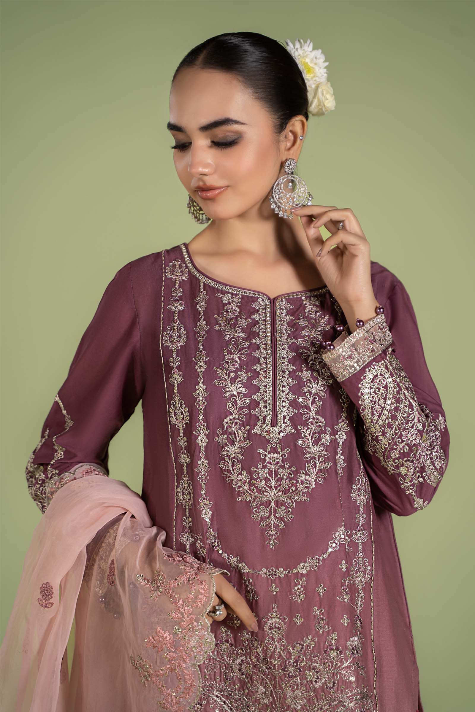 3 Piece Embroidered Lawn Suit - Image 5