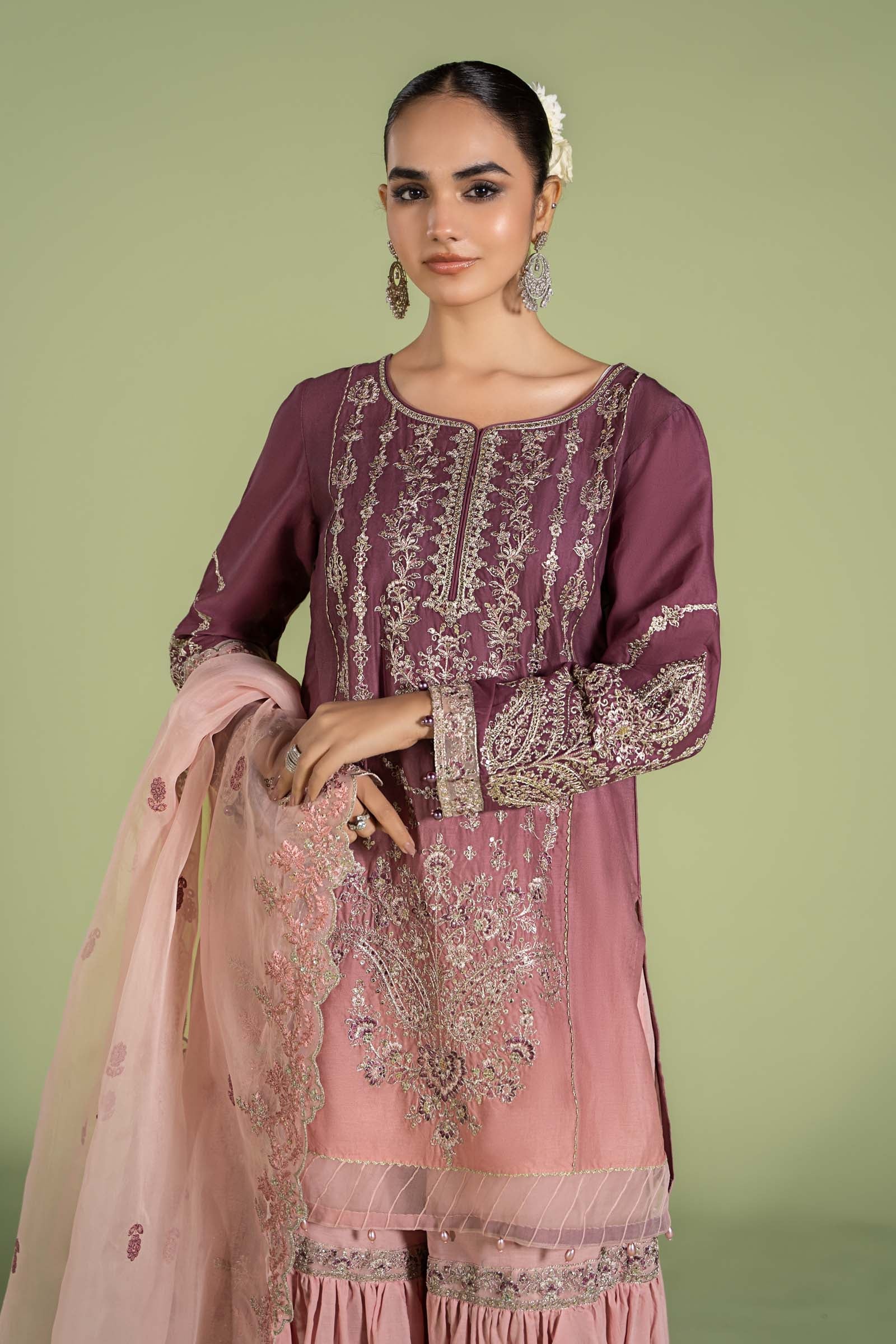 3 Piece Embroidered Lawn Suit - Image 6