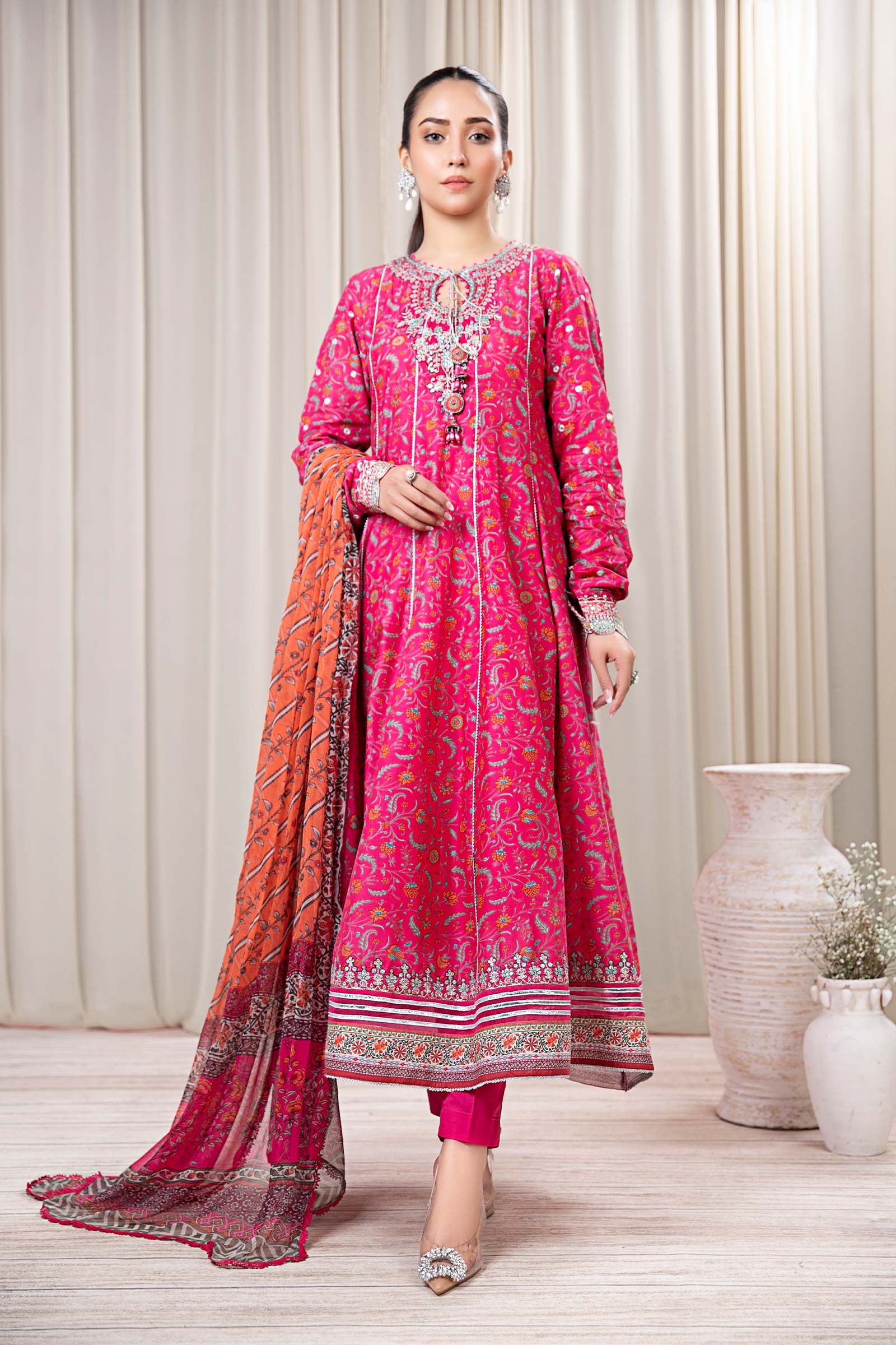 3 Piece Embroidered Lawn Suit