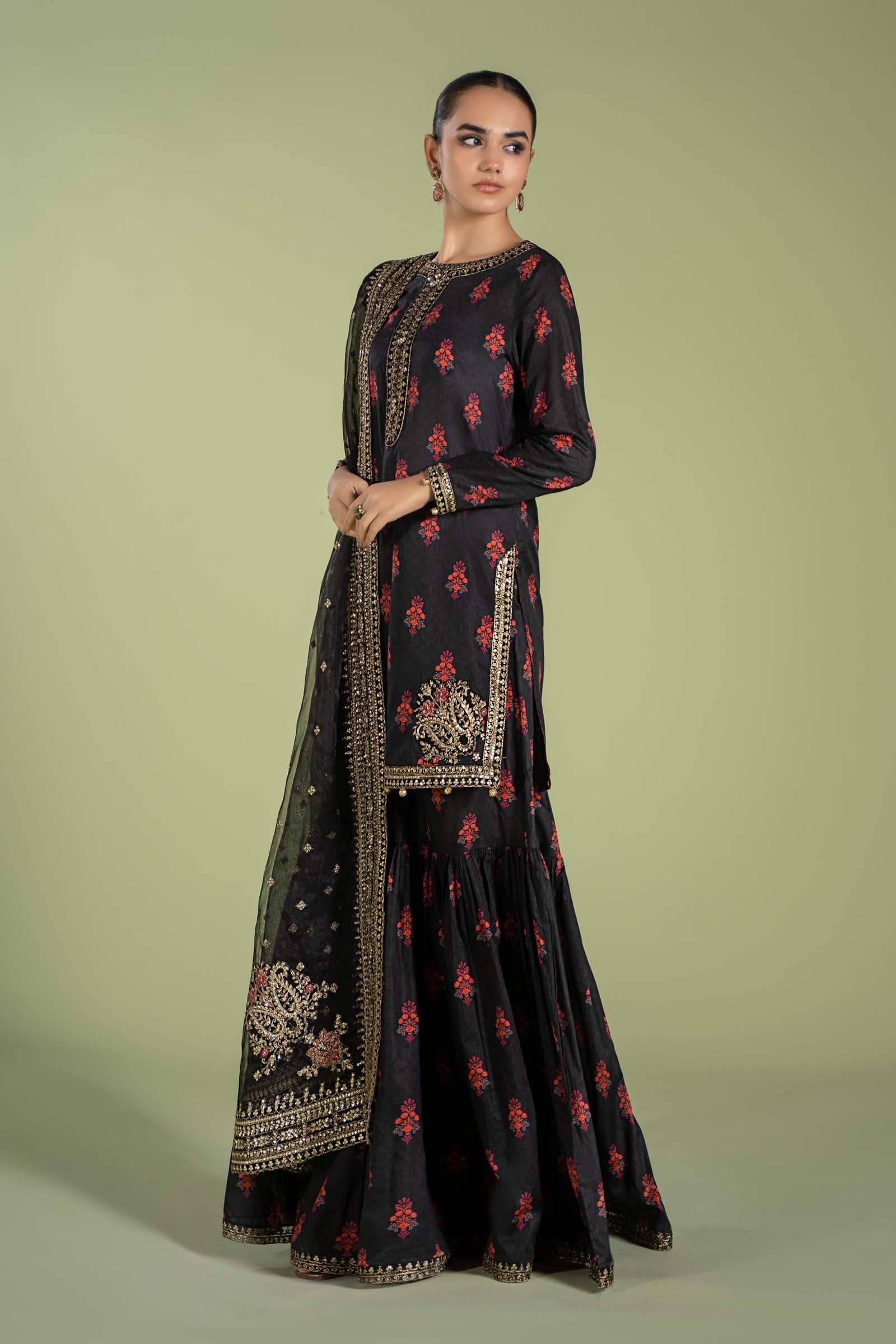 3 Piece Embroidered Lawn Suit - Image 7