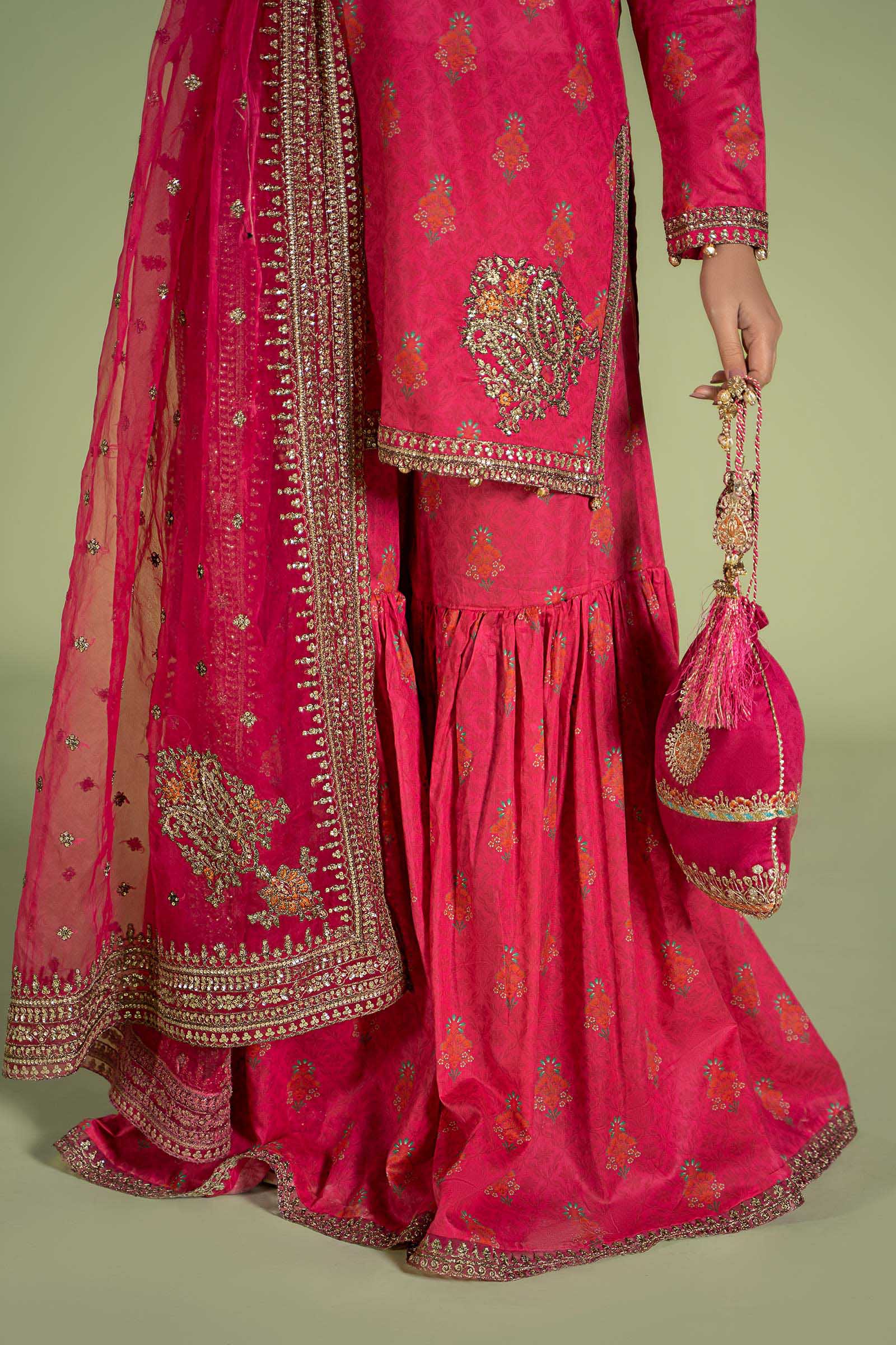 3 Piece Embroidered Lawn Suit - Image 4