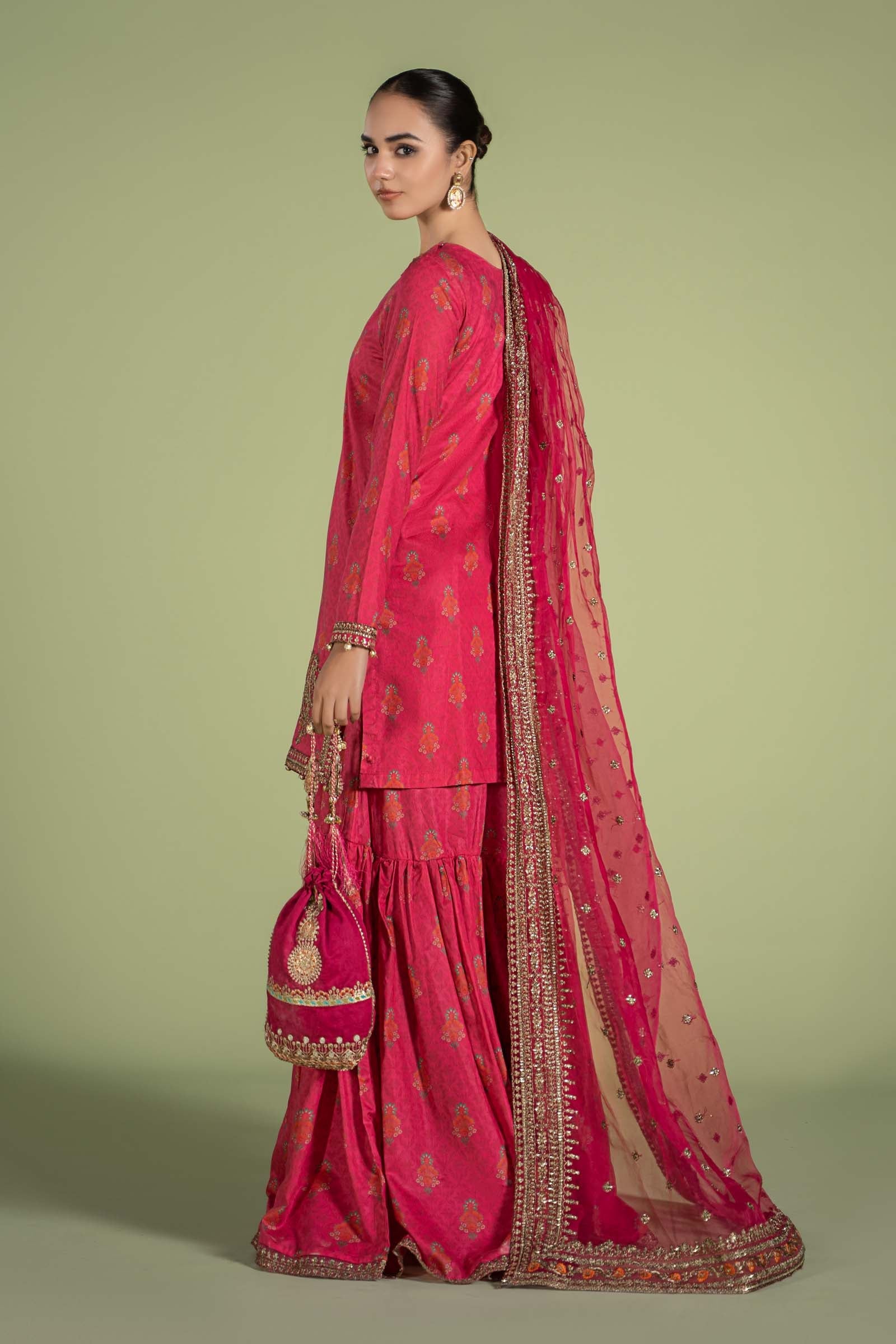 3 Piece Embroidered Lawn Suit - Image 8