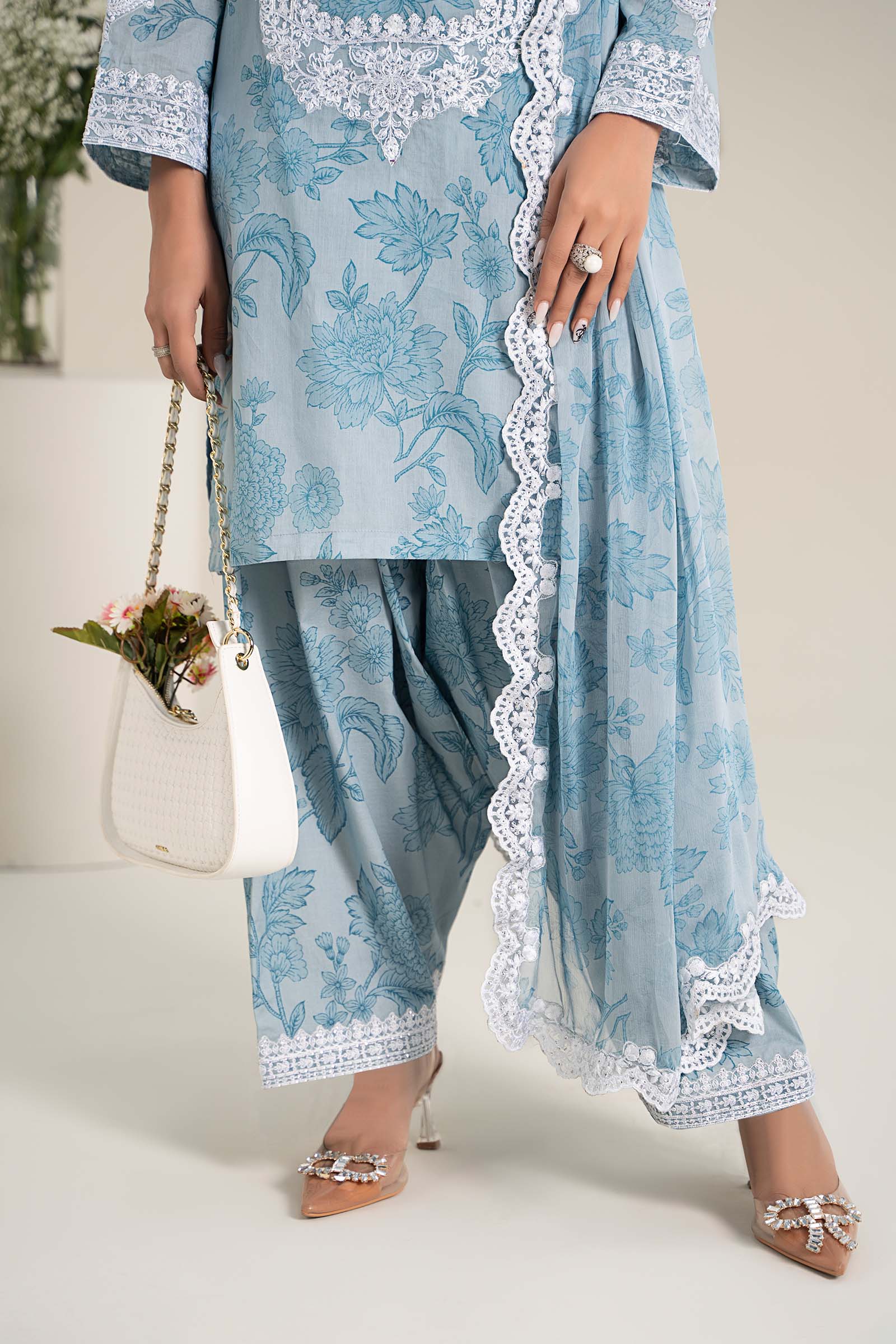 3 Piece Printed Lawn Suit - Image 4