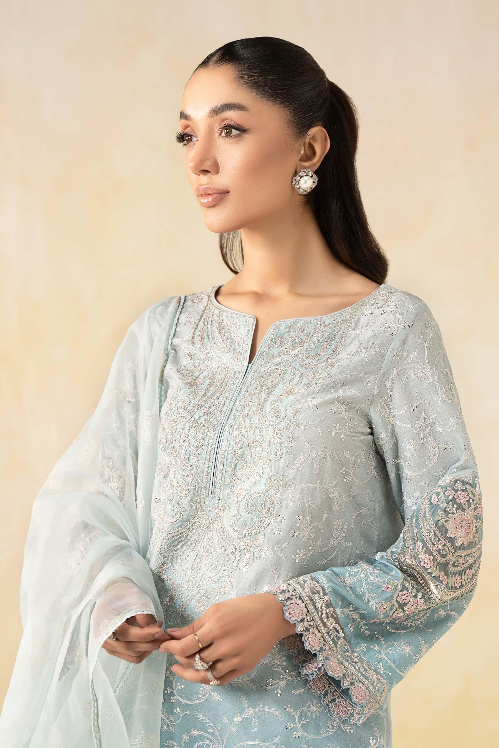 3 Piece Embroidered Self Jacquard Lawn Suit - Image 3