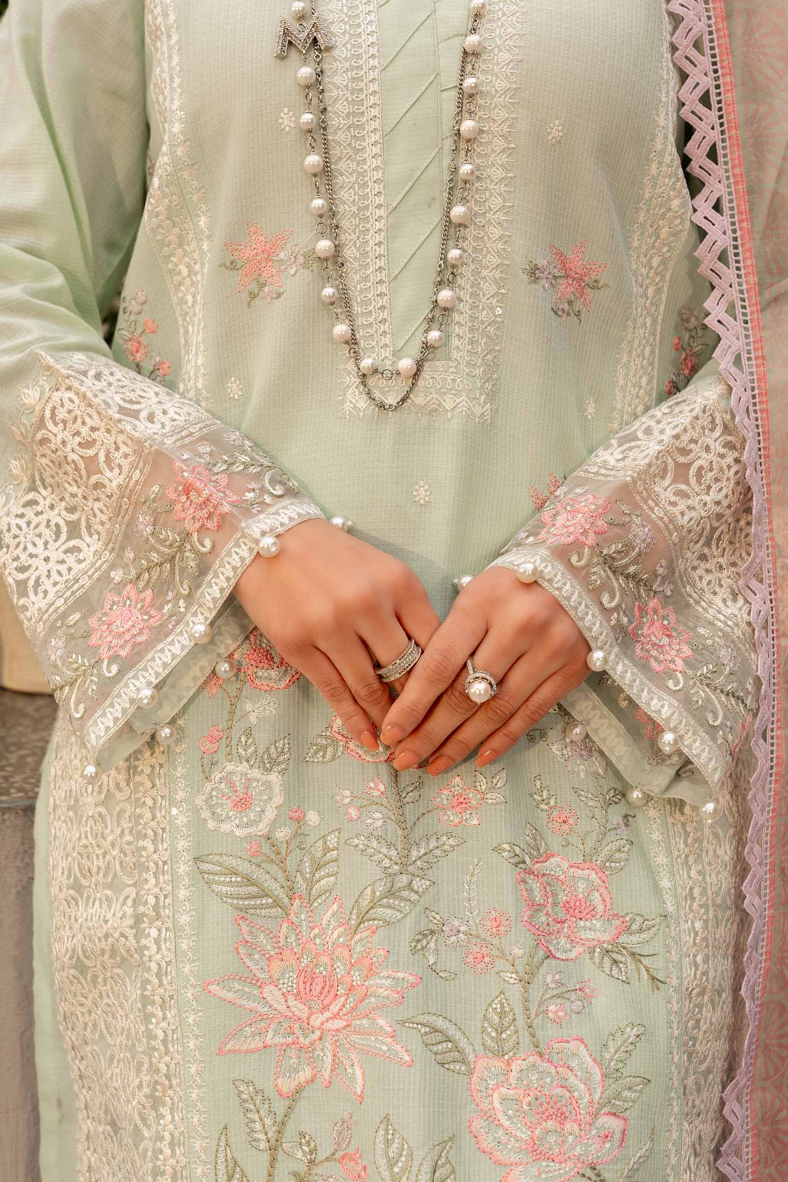 3 Piece Embroidered Dobby Lawn Suit - Image 6
