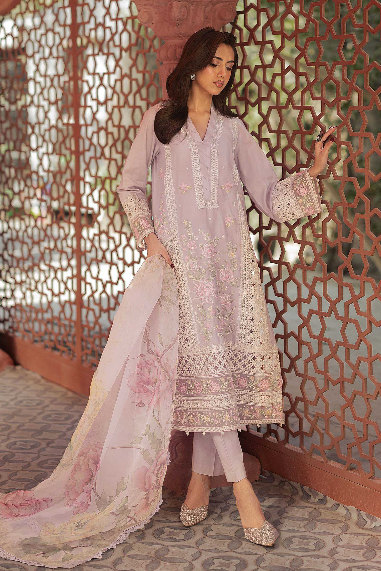 3 Piece Embroidered Dobby Lawn Suit - Image 5