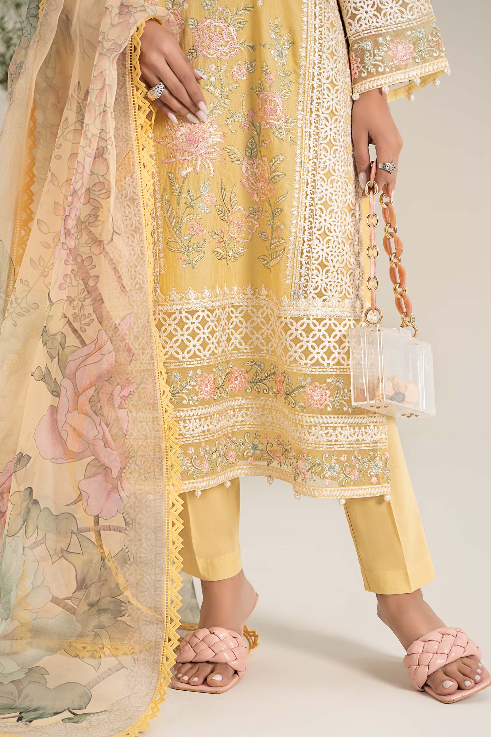 3 Piece Embroidered Dobby Lawn Suit - Image 4