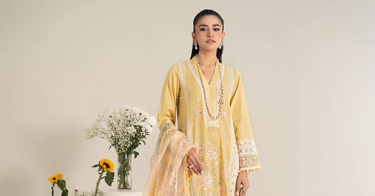 3 Piece Embroidered Dobby Lawn Suit - Image 7