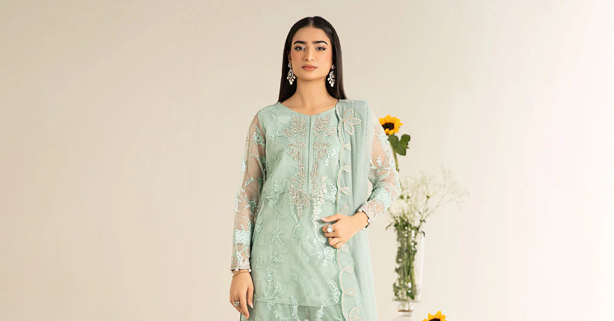 3 Piece Embroidered Cotton Silk Suit - Image 6
