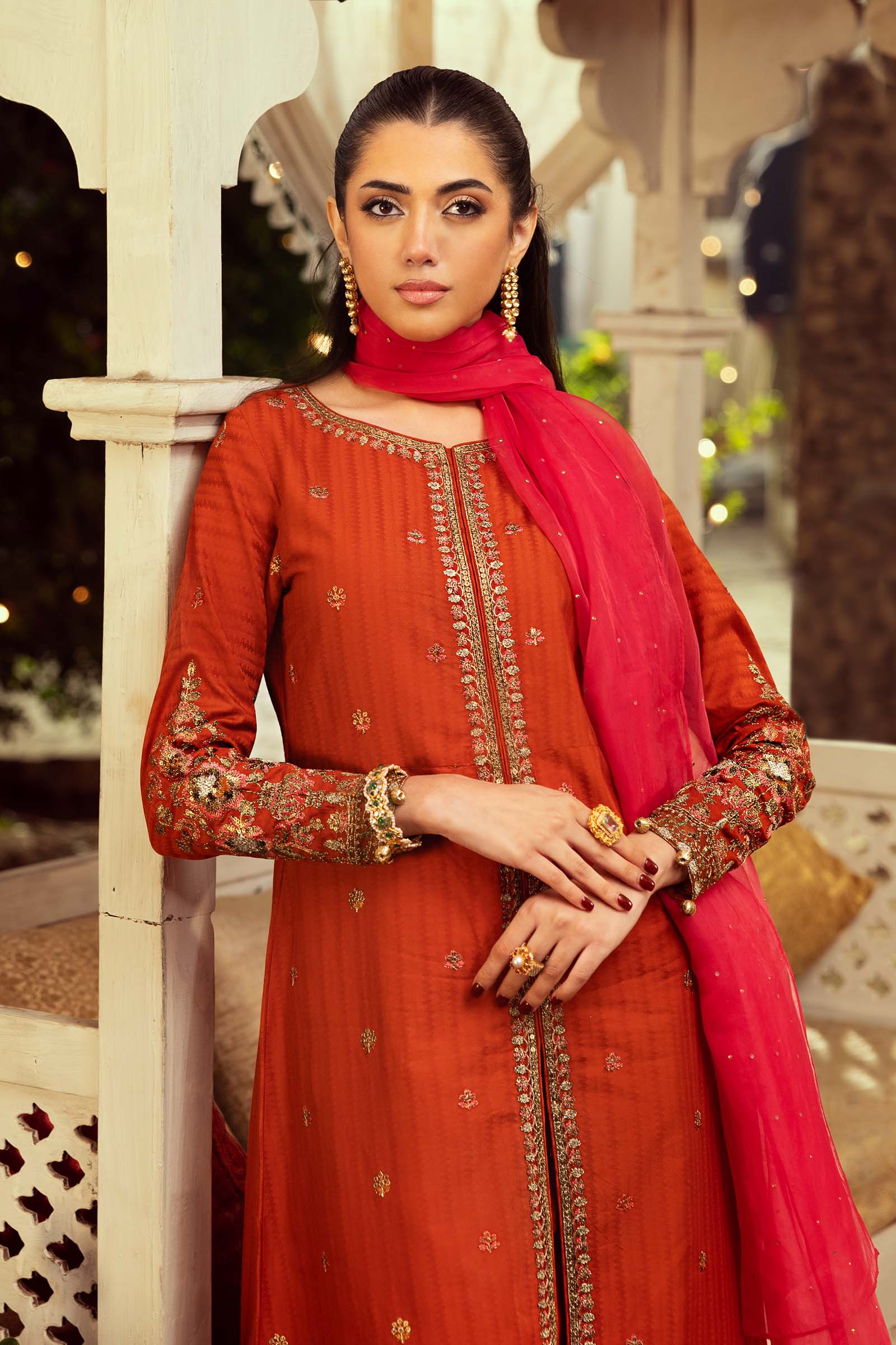 3 Piece Embroidered Lawn Suit - Image 2