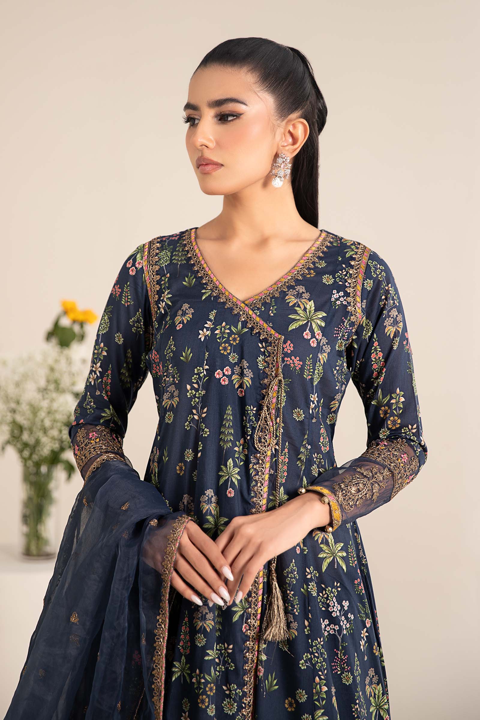 3 Piece Printed Lawn Suit - Image 2