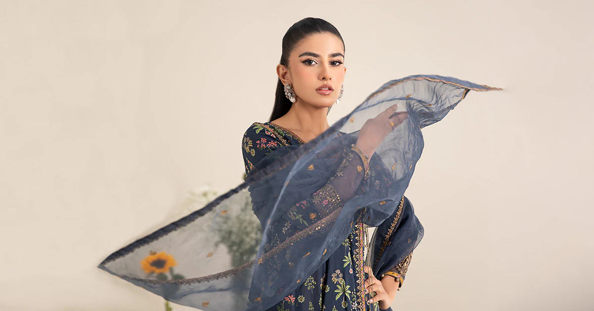 3 Piece Printed Lawn Suit - Image 7