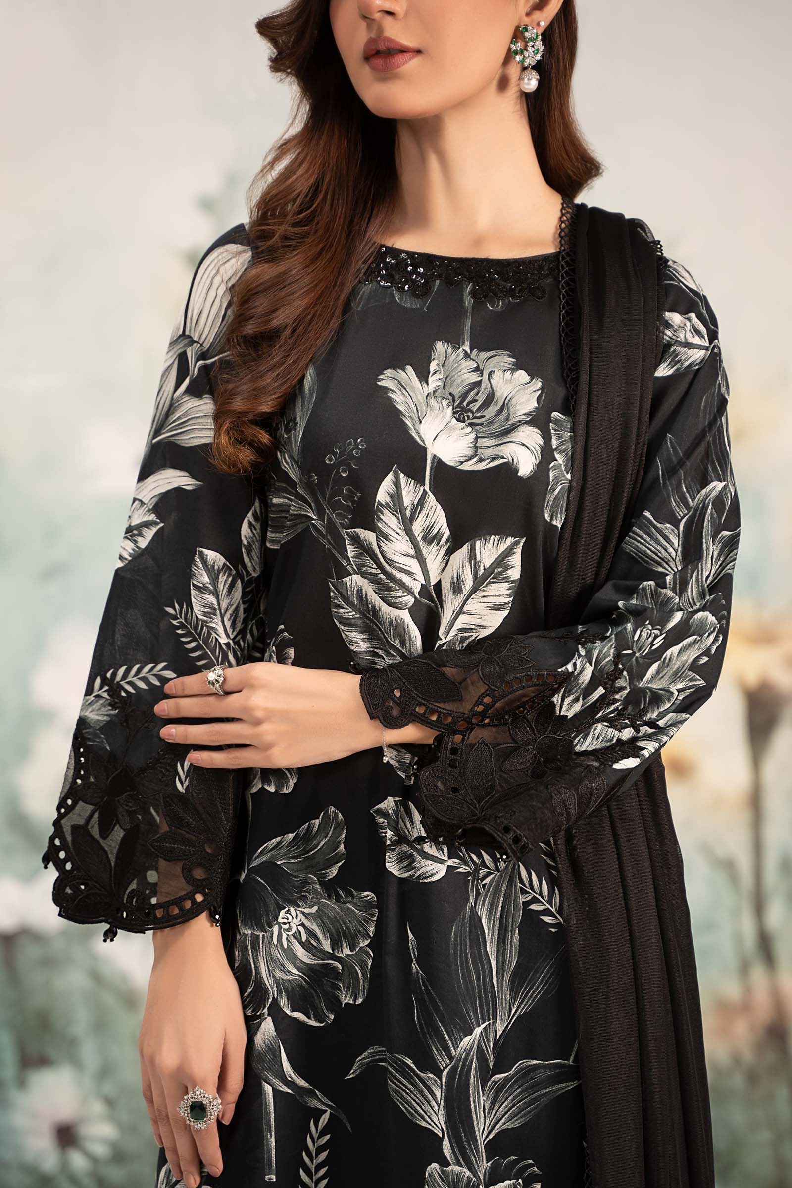 3 Piece Printed Lawn Suit - Image 6