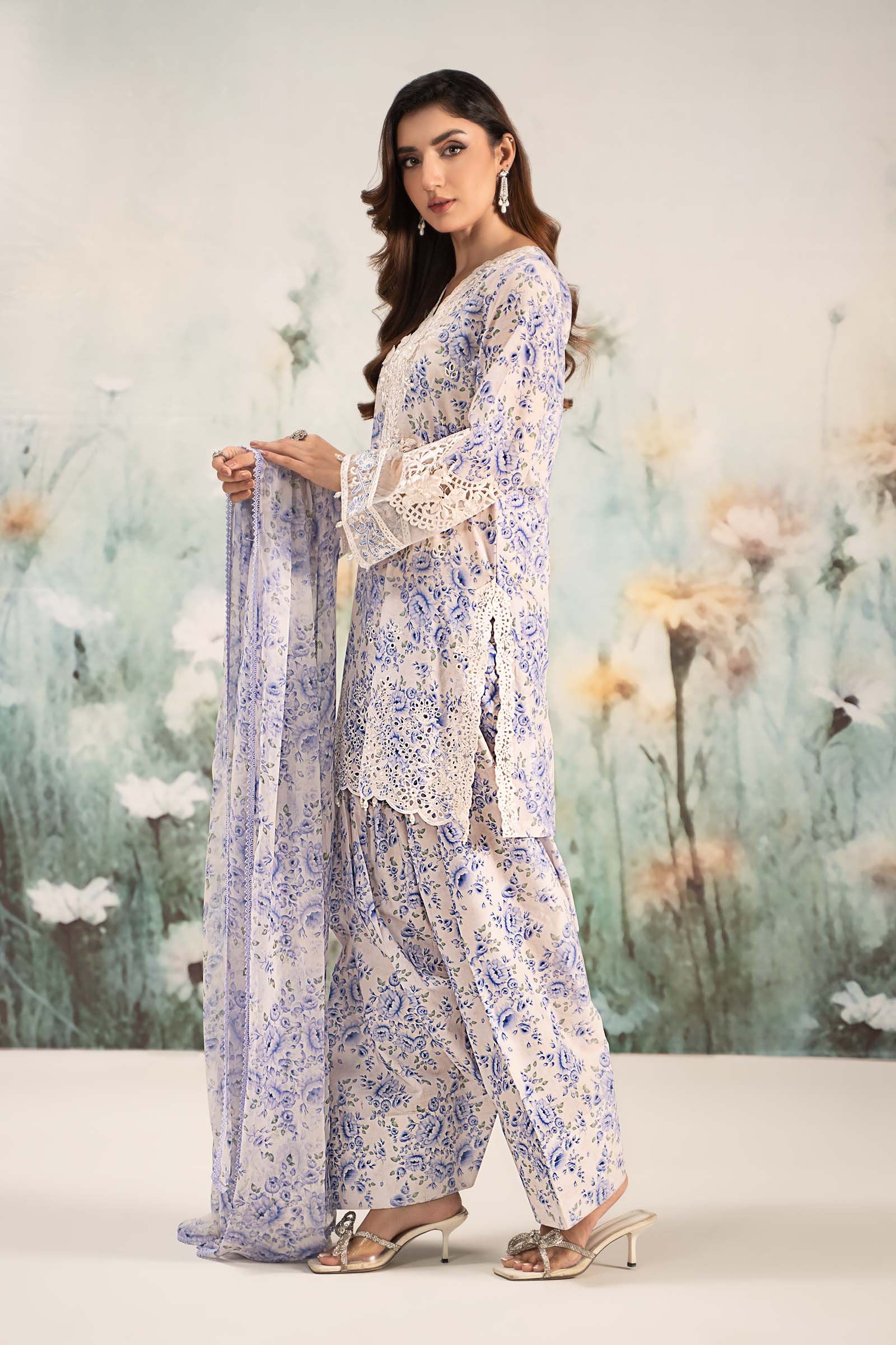 3 Piece Printed Lawn Suit - Image 12