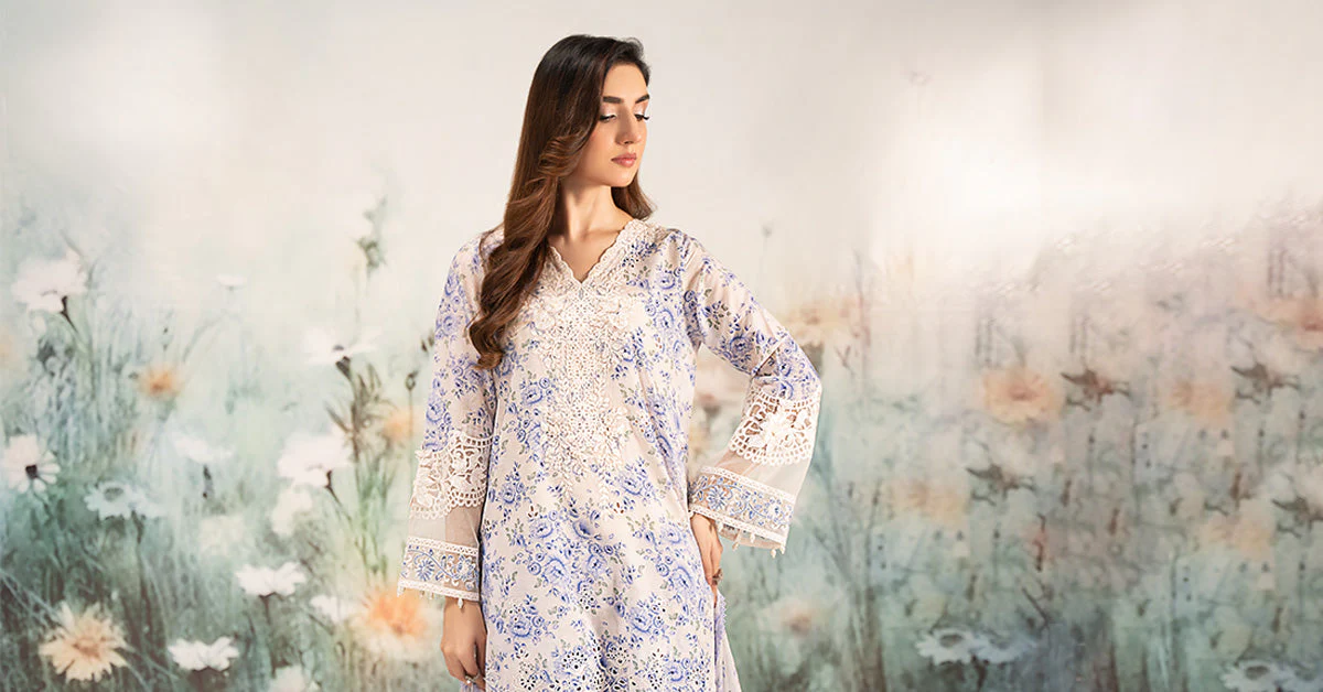 3 Piece Printed Lawn Suit - Image 14