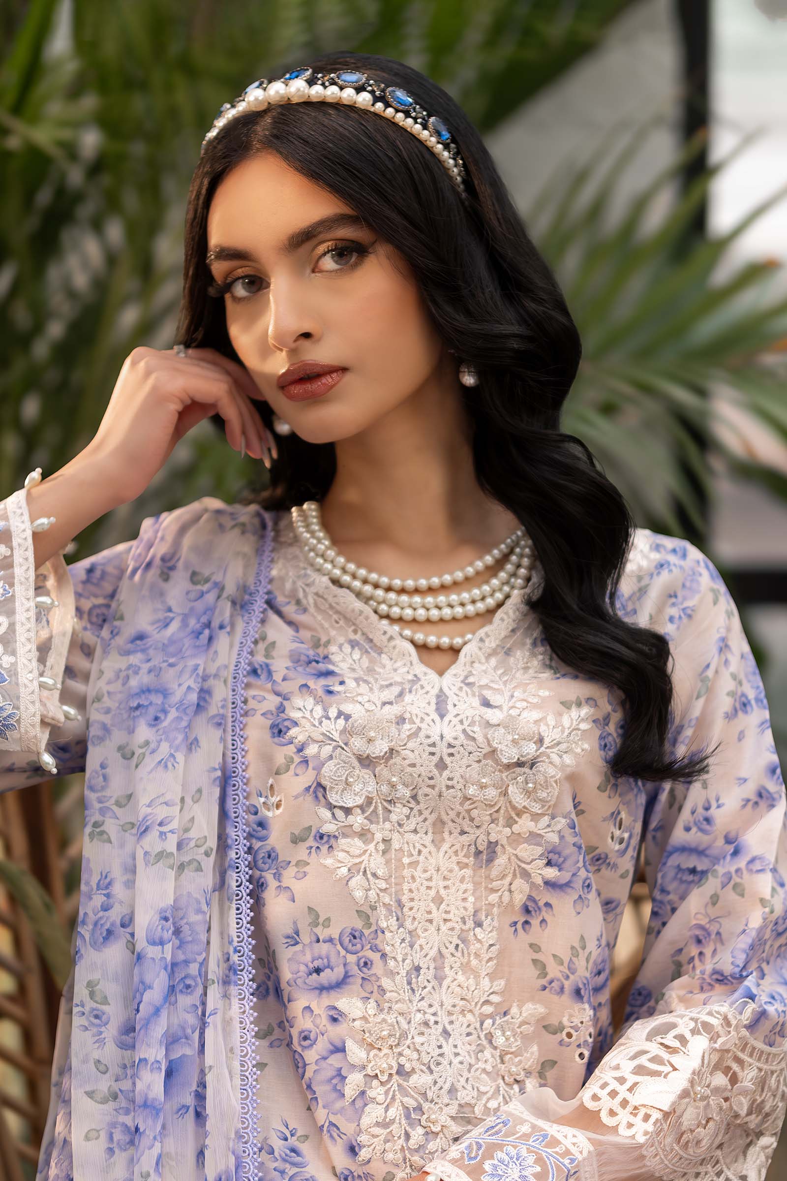 3 Piece Printed Lawn Suit - Image 3