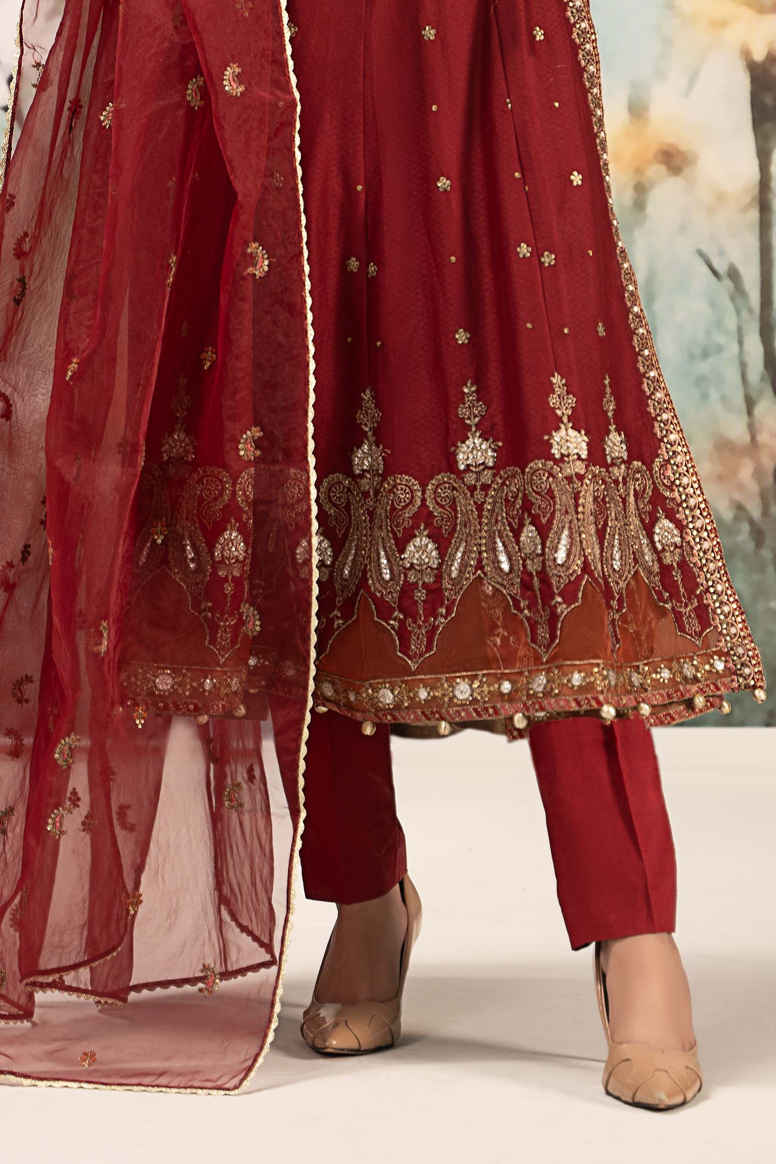 3 Piece Embroidered Dobby Lawn Suit - Image 4