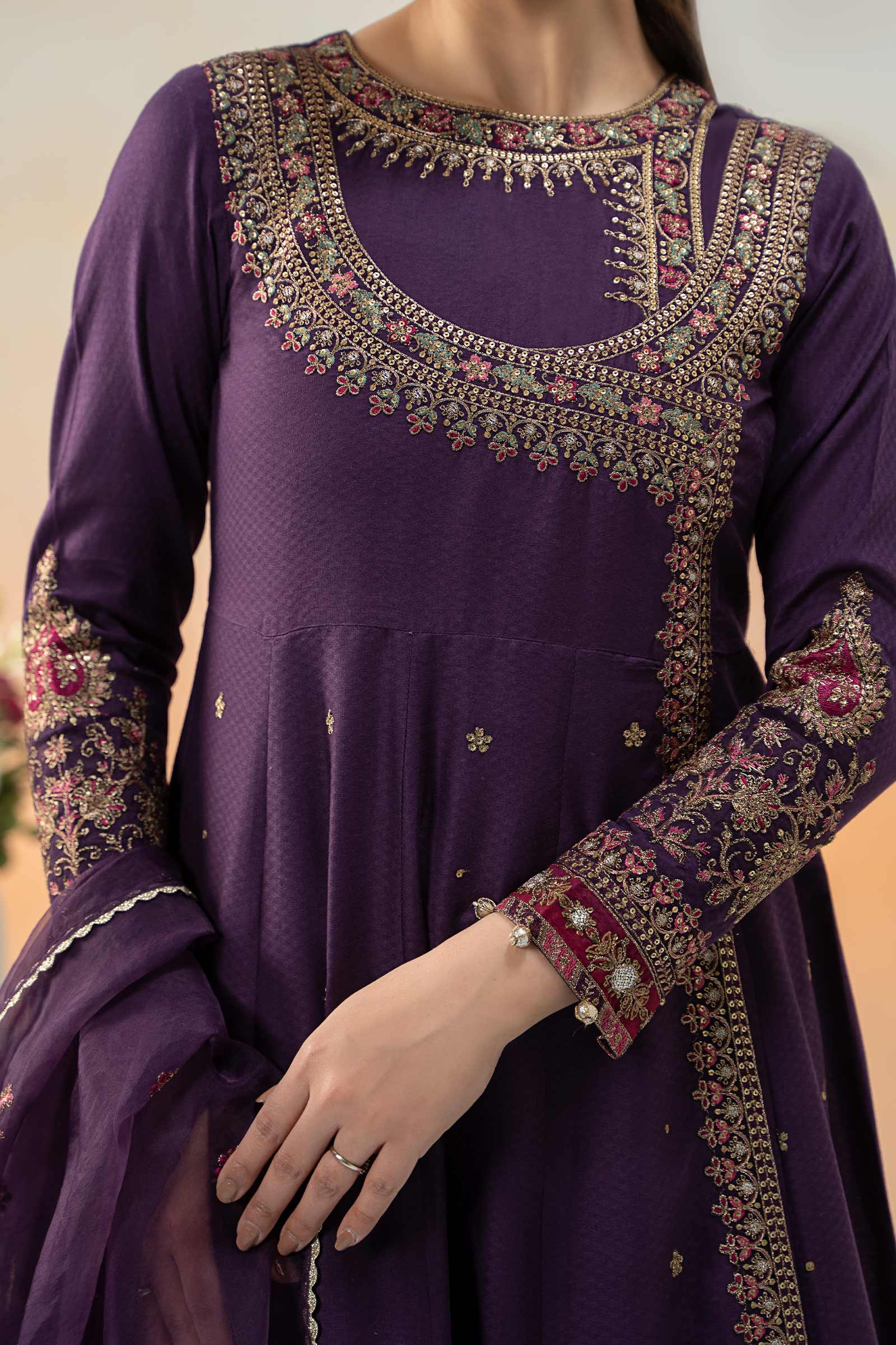 3 Piece Embroidered Dobby Lawn Suit - Image 4