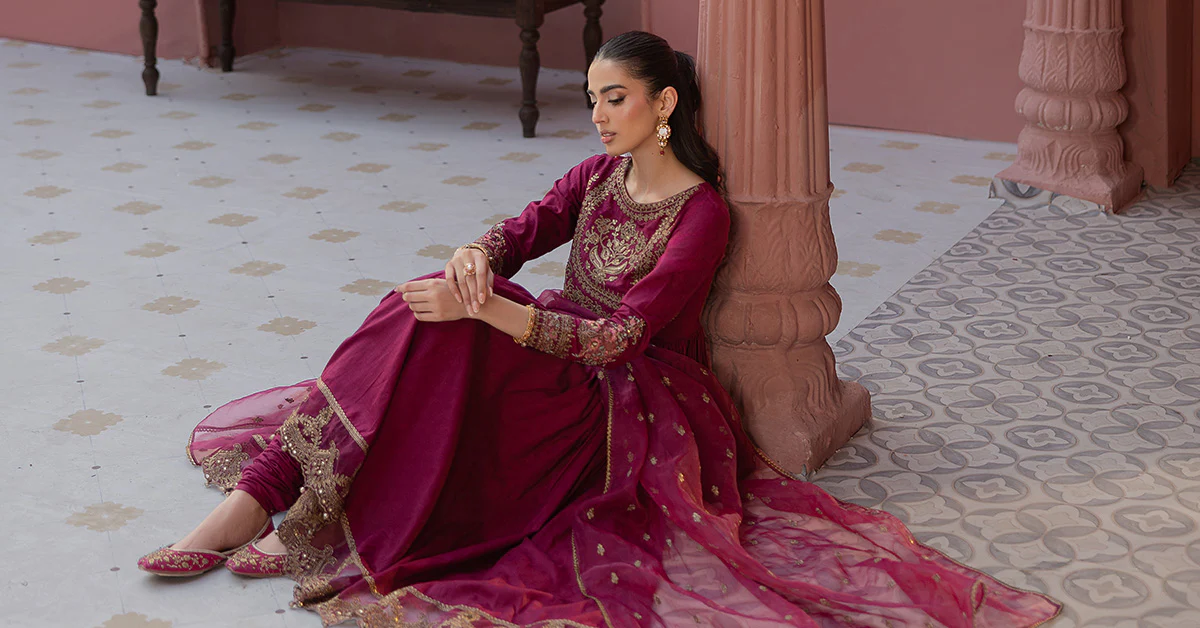 3 Piece Embroidered Self Jacquard Lawn Suit - Image 10