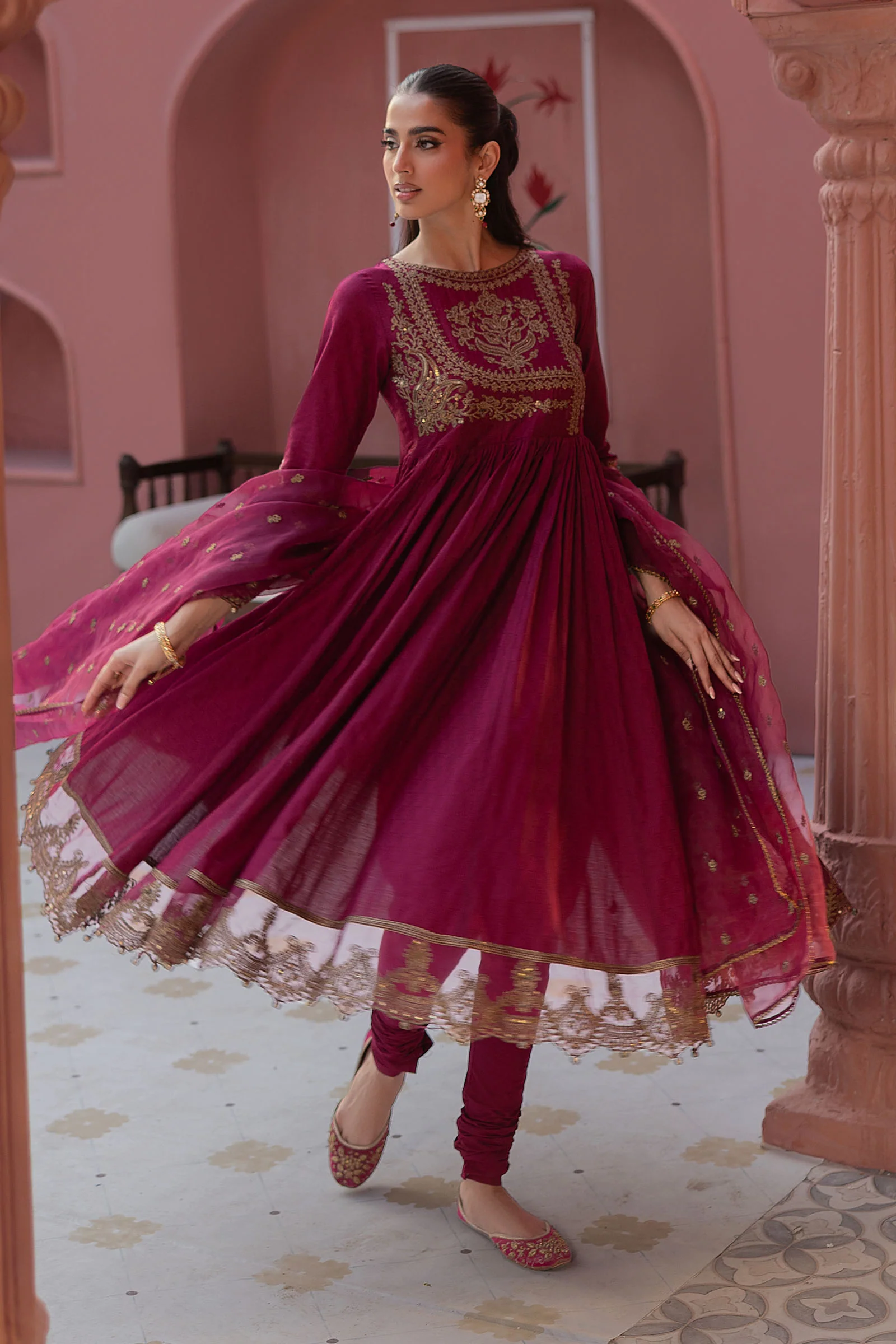 3 Piece Embroidered Self Jacquard Lawn Suit - Image 4