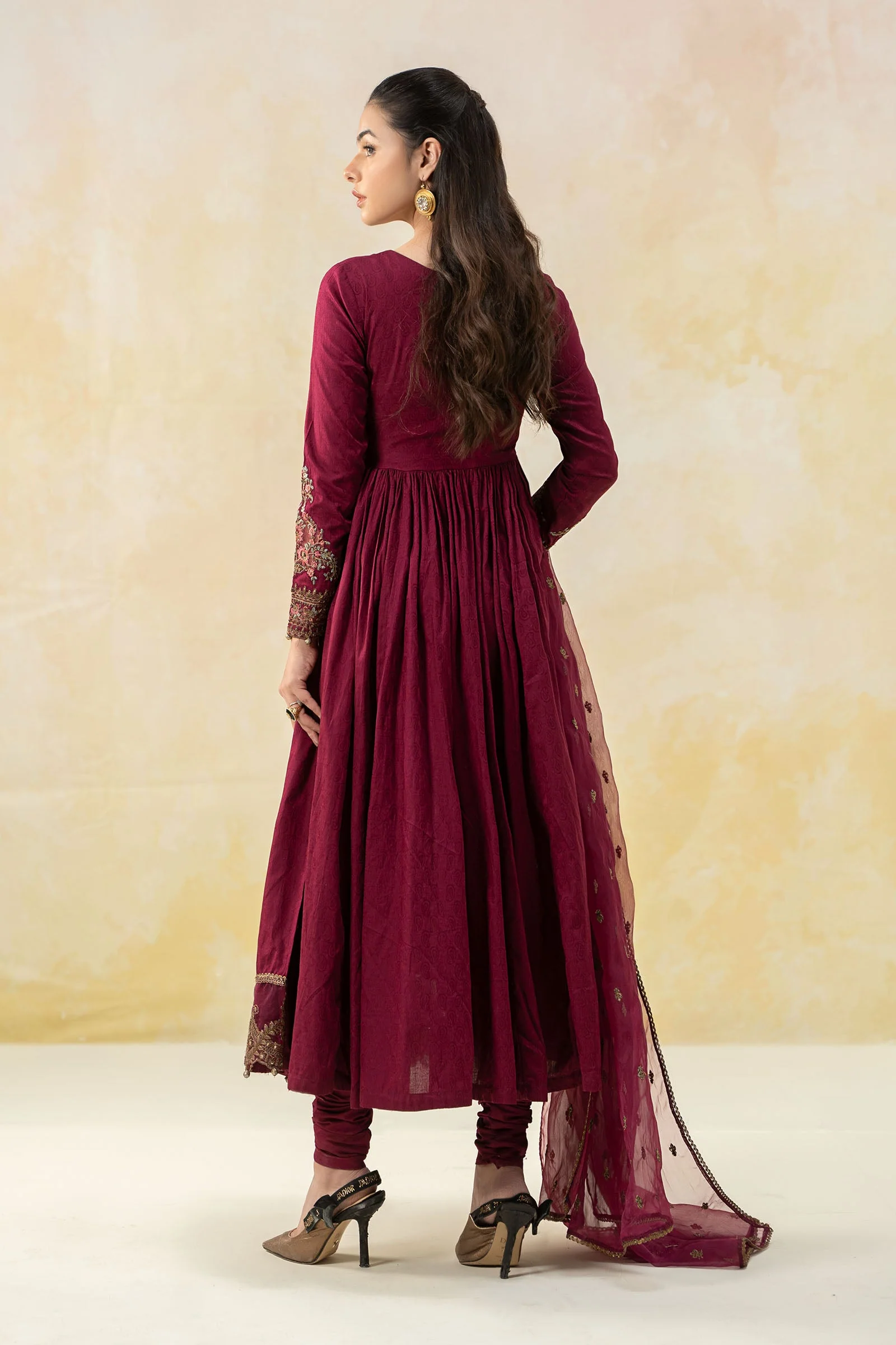 3 Piece Embroidered Self Jacquard Lawn Suit - Image 9