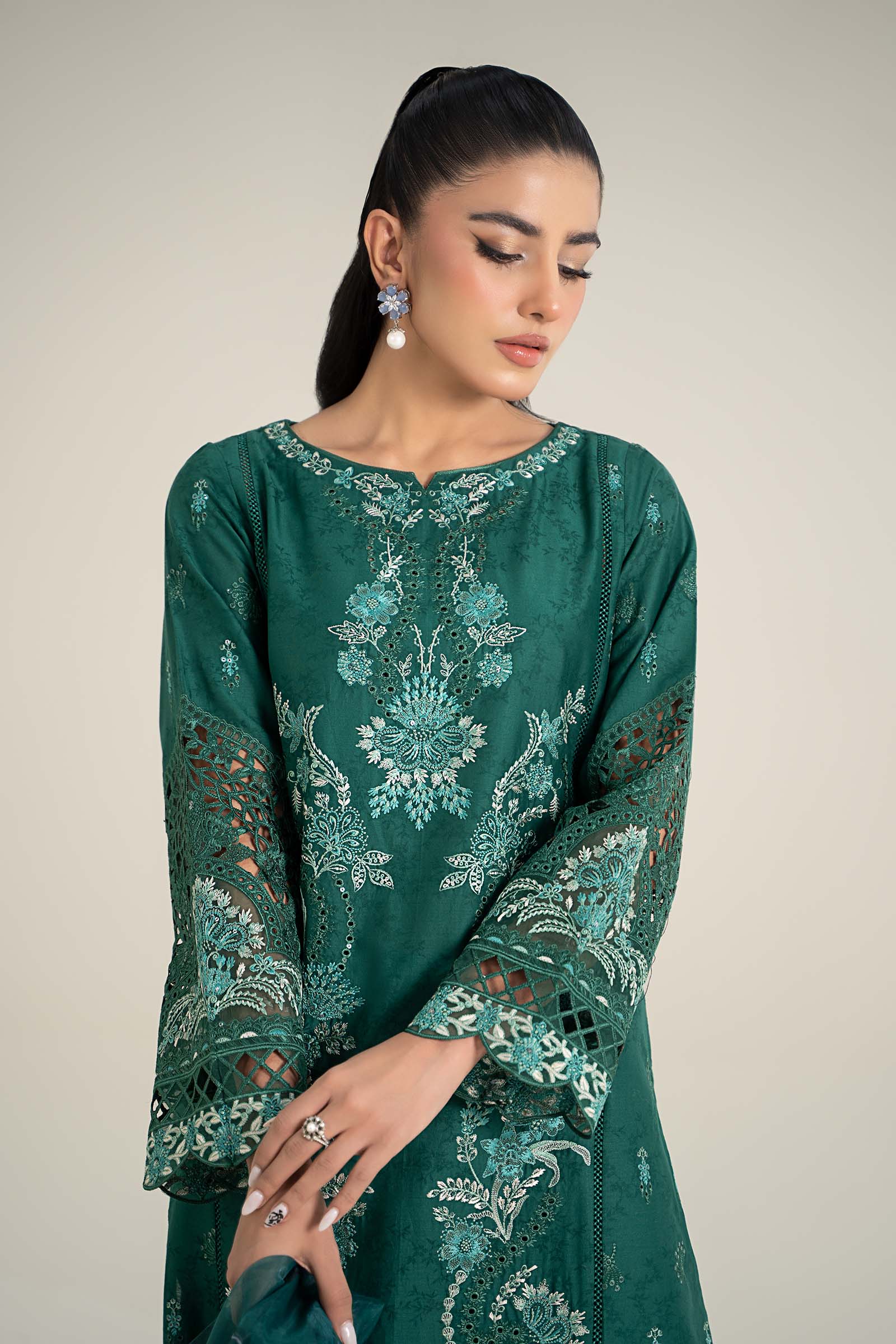 3 Piece Embroidered Self Jacquard Lawn Suit - Image 7