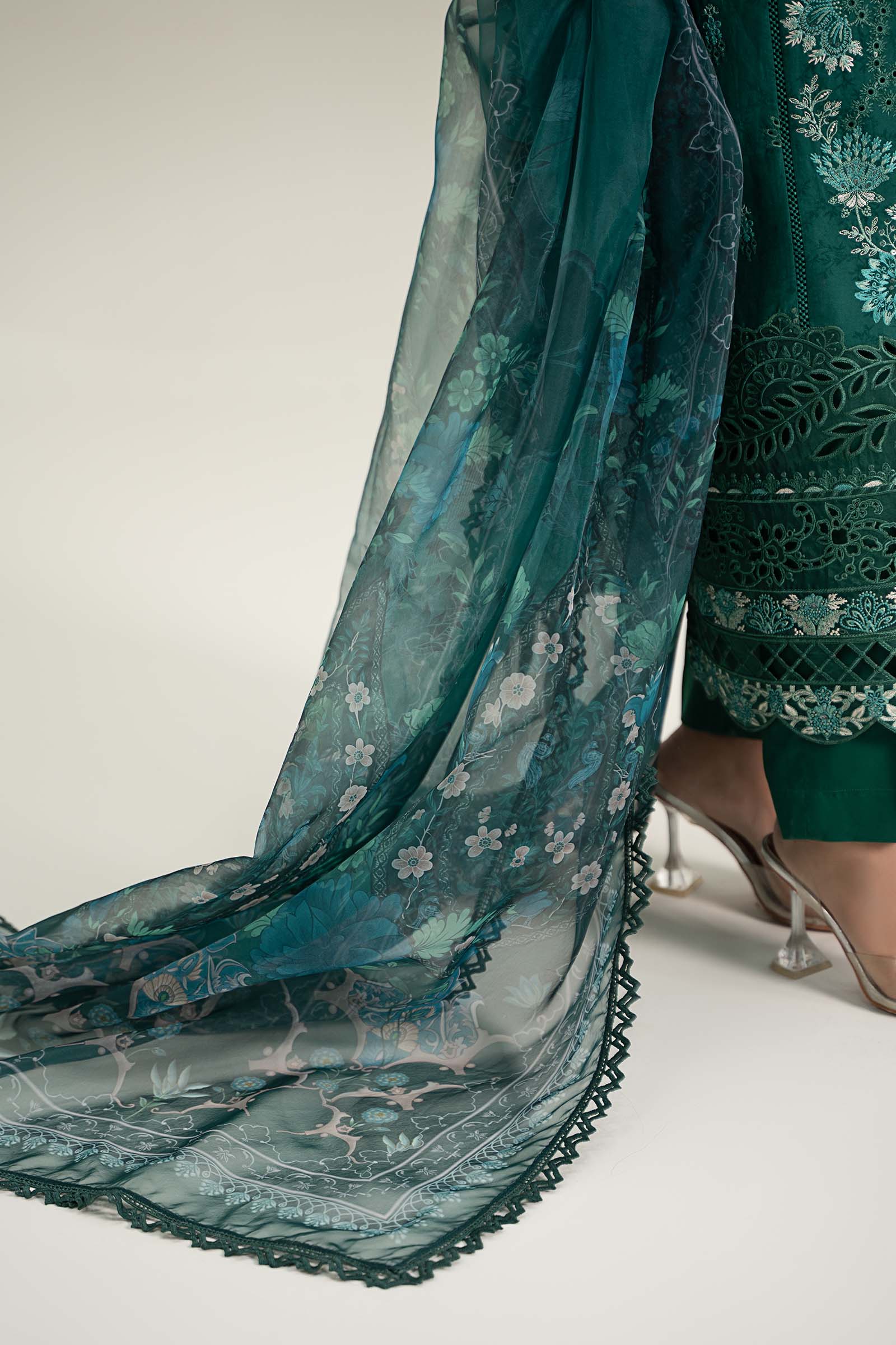 3 Piece Embroidered Self Jacquard Lawn Suit - Image 9