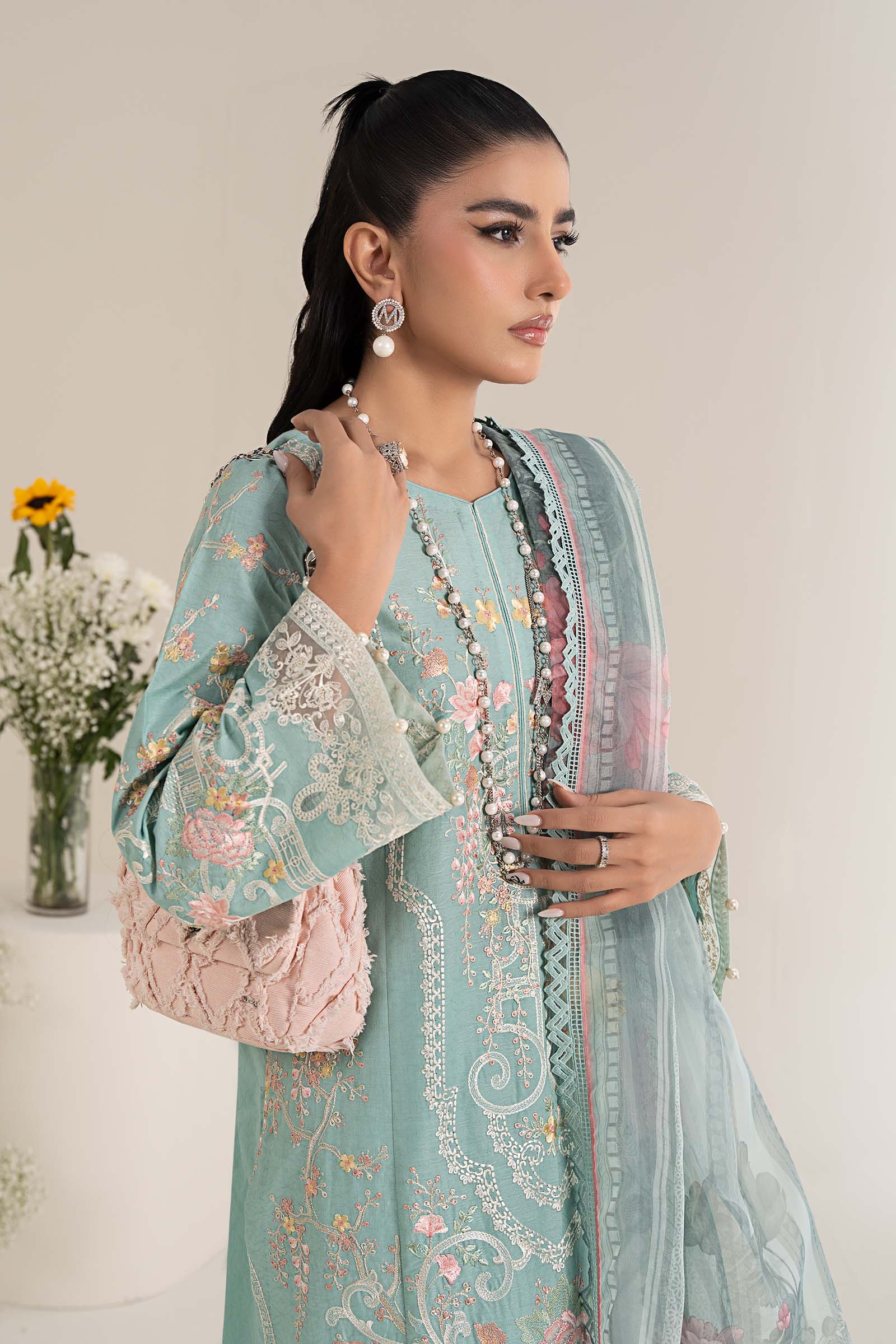 3 Piece Embroidered Self Jacquard Lawn Suit - Image 2