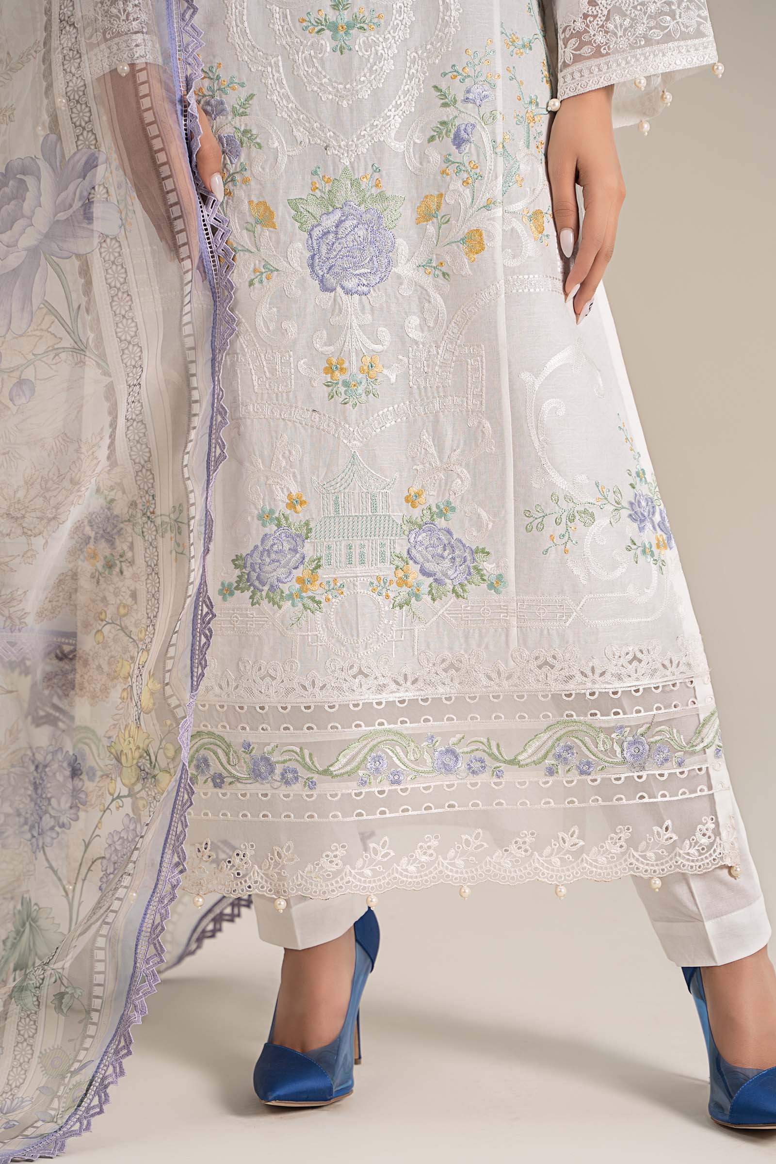 3 Piece Embroidered Self Jacquard Lawn Suit - Image 5