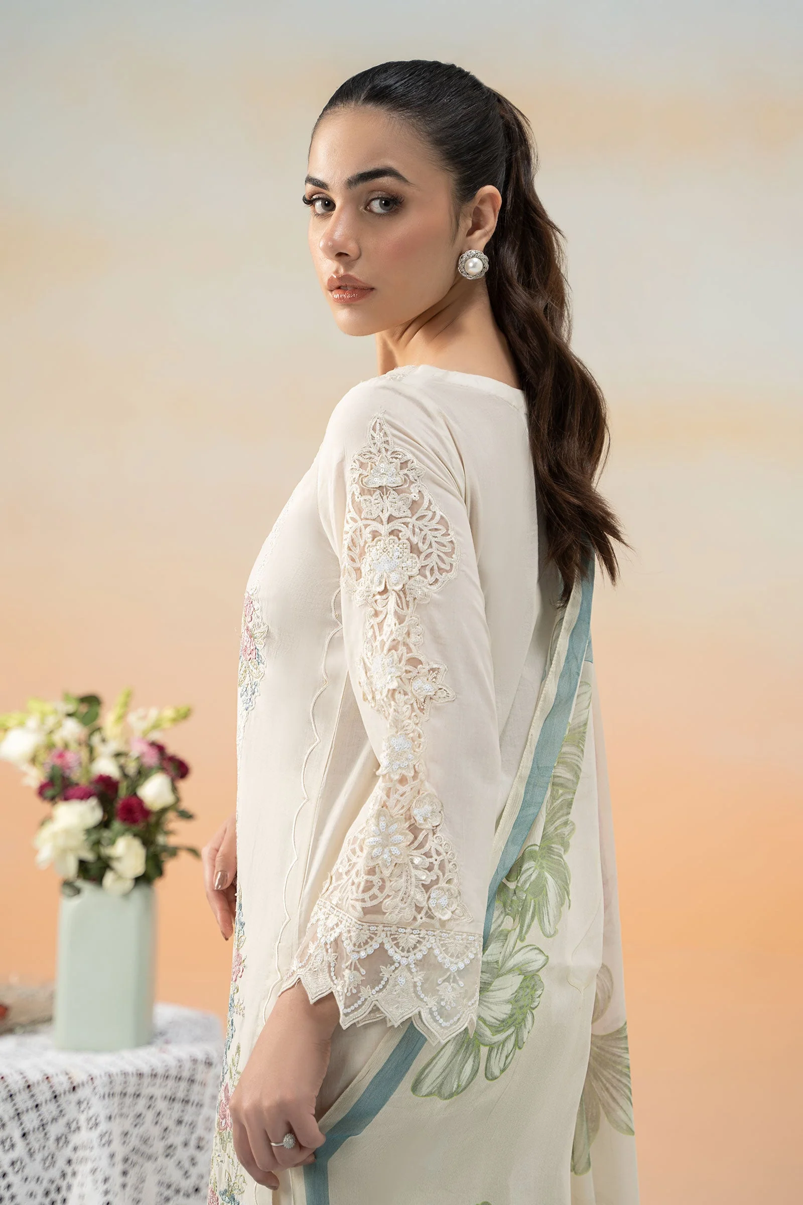 3 Piece Embroidered Dobby Lawn Suit - Image 7