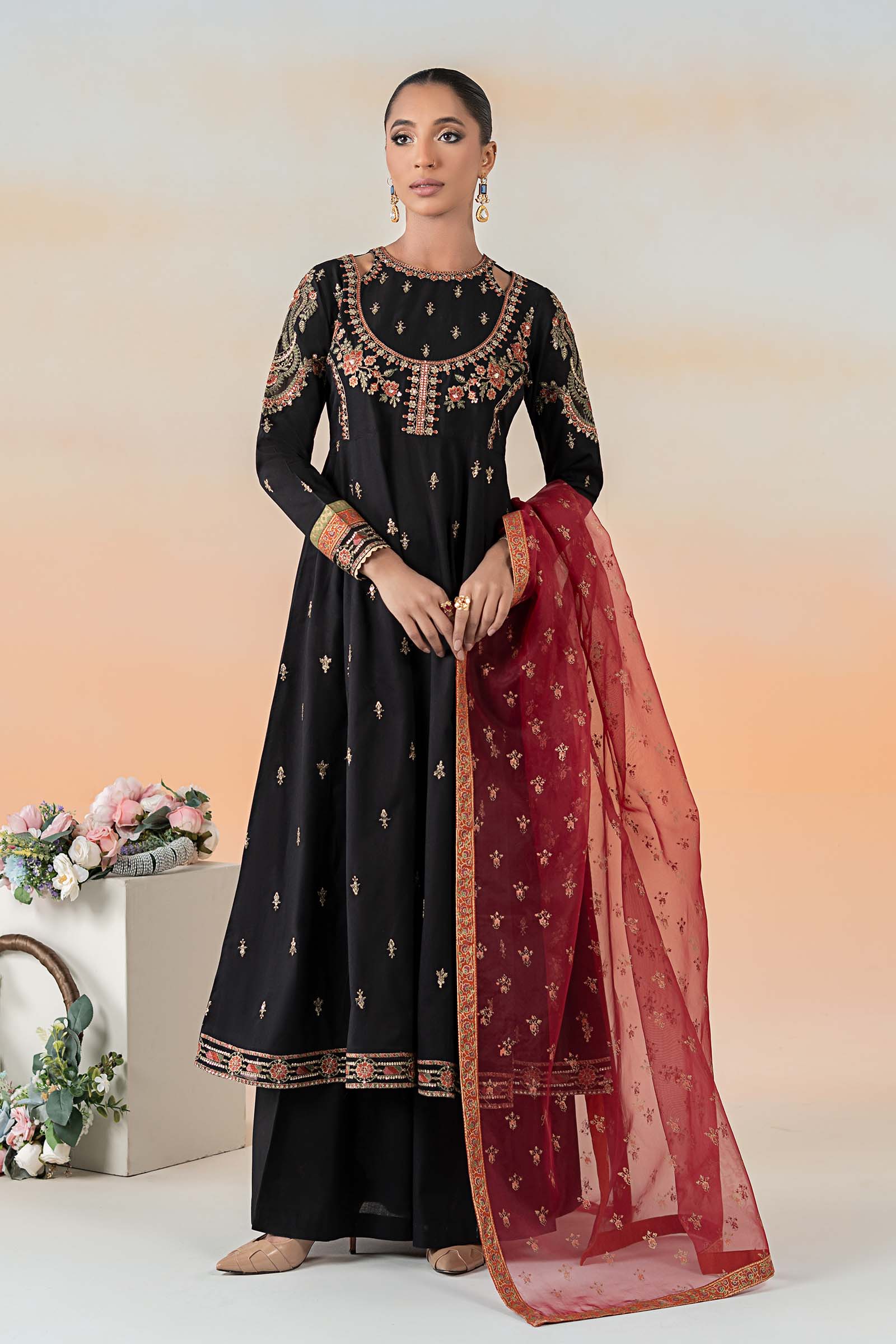 3 Piece Embroidered Lawn Suit