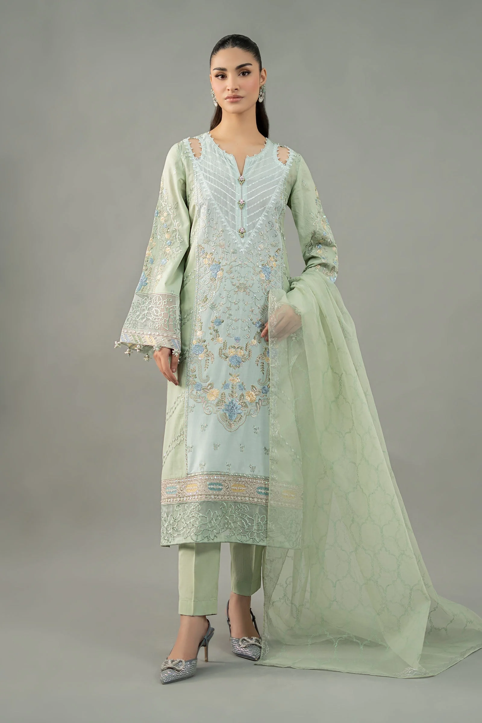 3 Piece Embroidered Lawn Suit