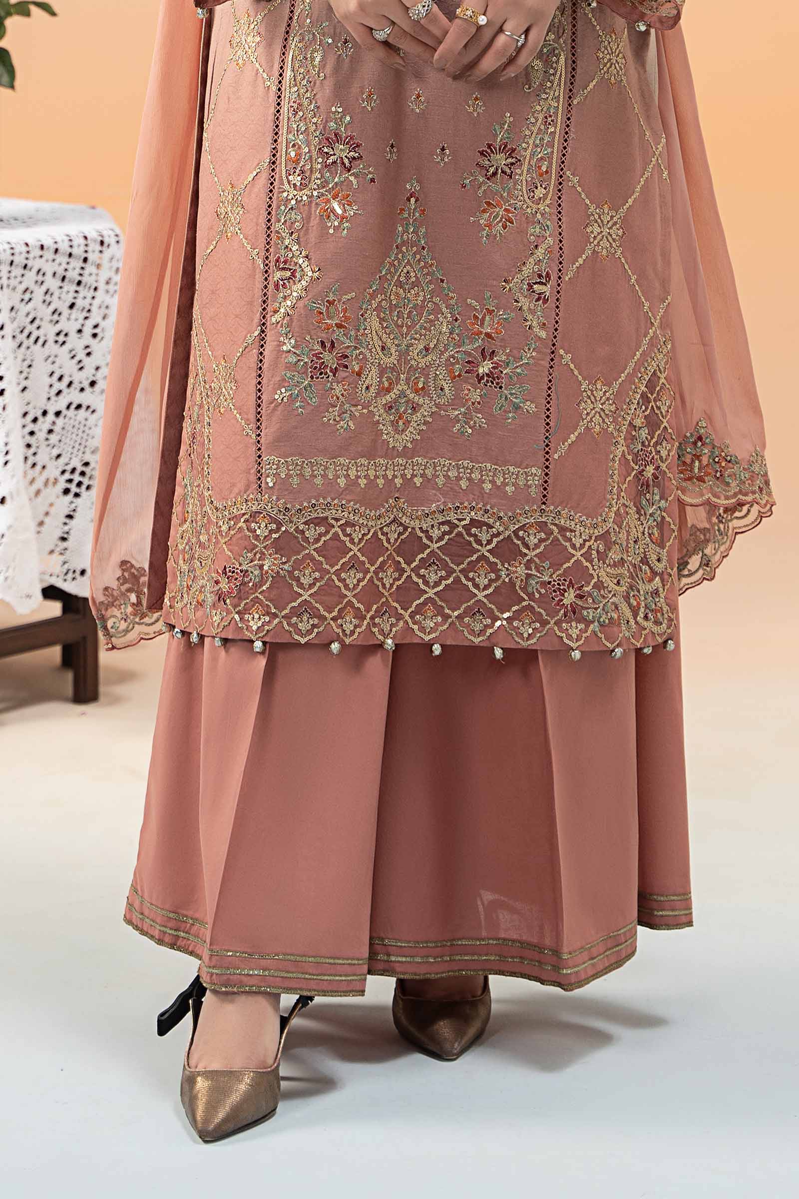 3 Piece Embroidered Self Jacquard Lawn Suit - Image 6