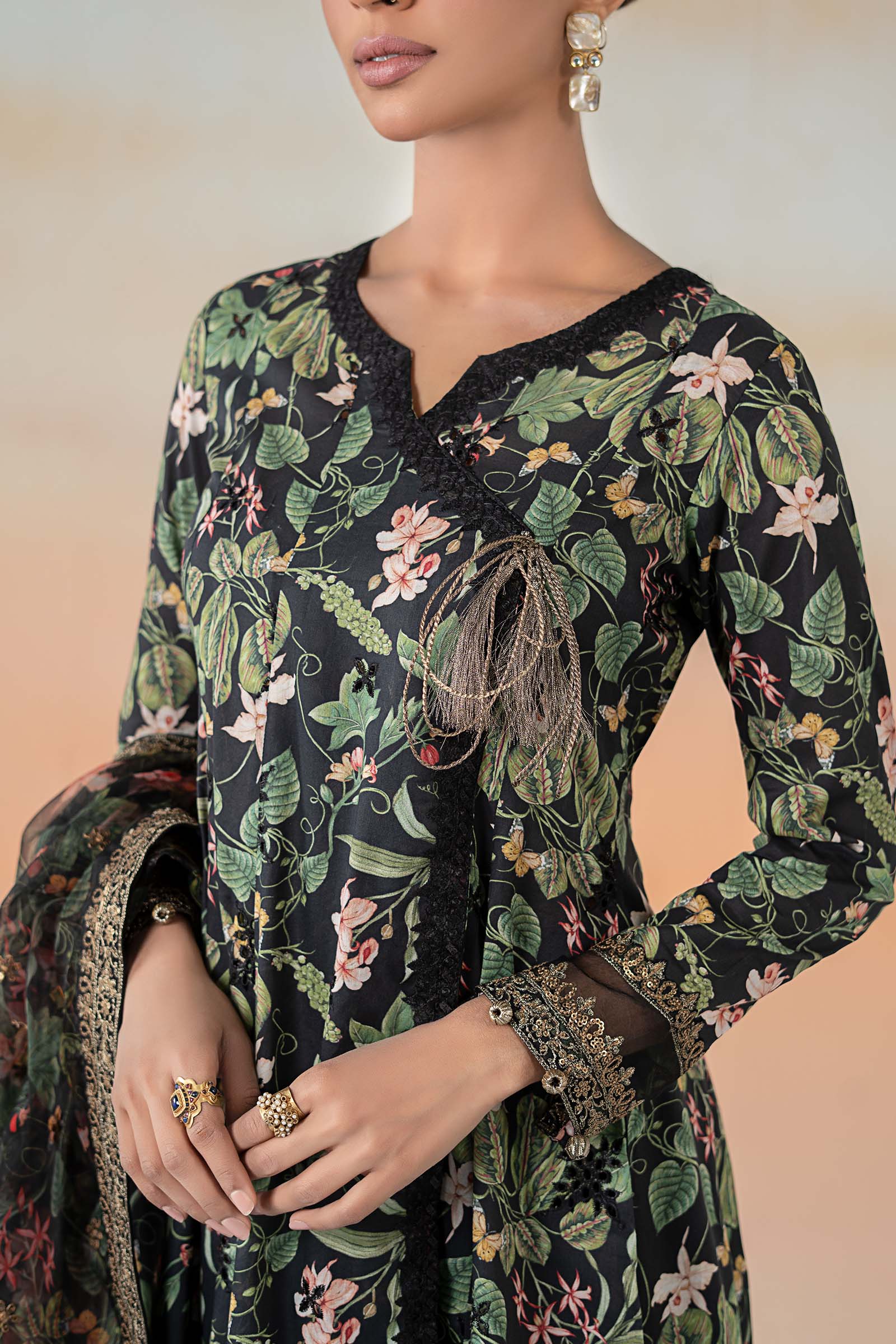 3 Piece Printed Lawn Suit - Image 4